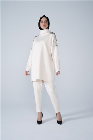 Omuz Taş İşlemeli Yüksek Yaka Diamond Tunik Vanilya