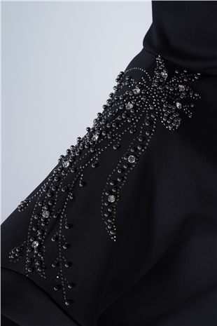 Omuz Taş İşlemeli Yüksek Yaka Diamond Tunik Siyah