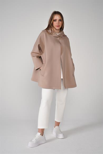 Puf Kumaş Kapüşonlu Cepli Yaka Çıtçıt Detaylı Nicole Kap Vizon