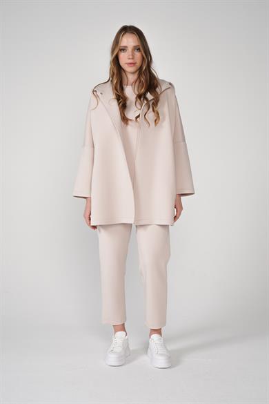 Puf Kumaş Kapüşonlu Cepli Yaka Çıtçıt Detaylı Nicole Kap Taş