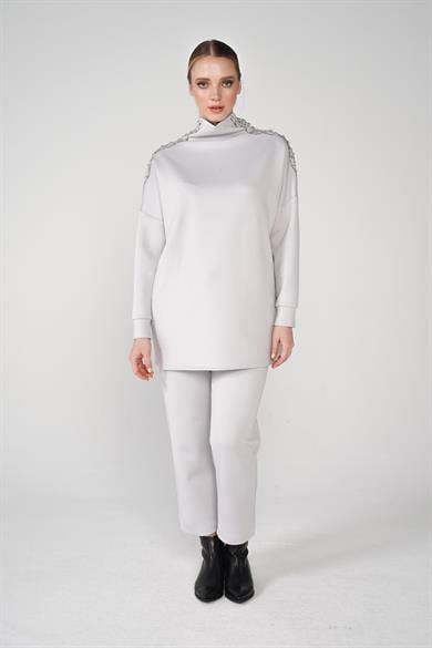 Scuba Kumaş Omuz Taş İşlemeli Tunik Ve Havuç Pantolonlu Shine İkili Takım Gri