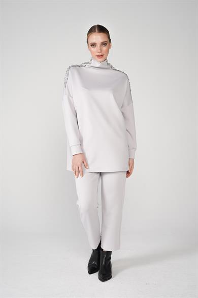 Scuba Kumaş Omuz Taş İşlemeli Tunik Ve Havuç Pantolonlu Shine İkili Takım Gri