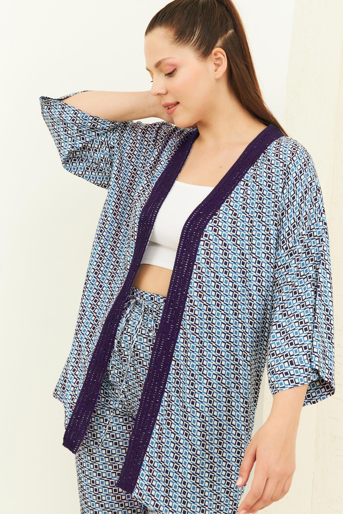 LACİVERT DESENLİ KİMONO | curly