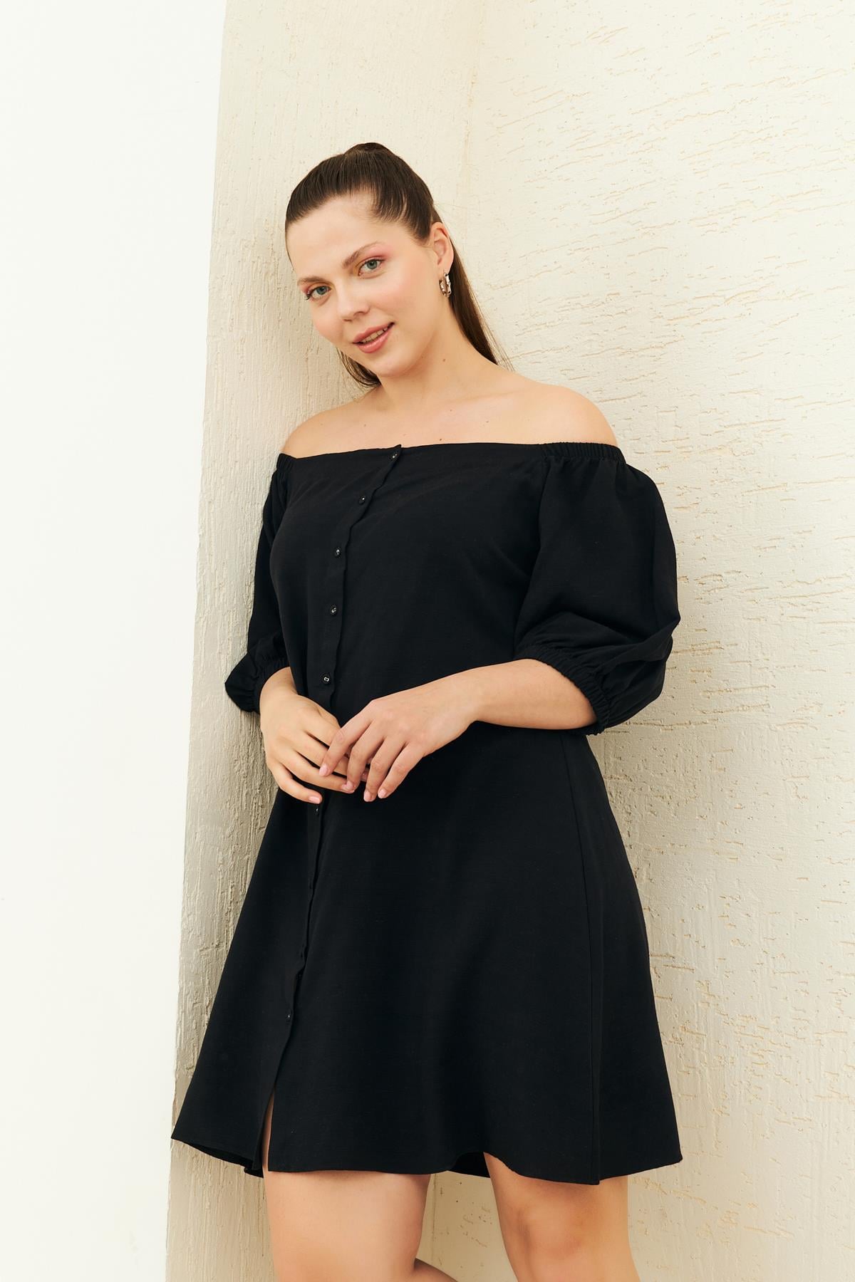 SİYAH DÜĞMELİ KETEN ELBİSE | curly