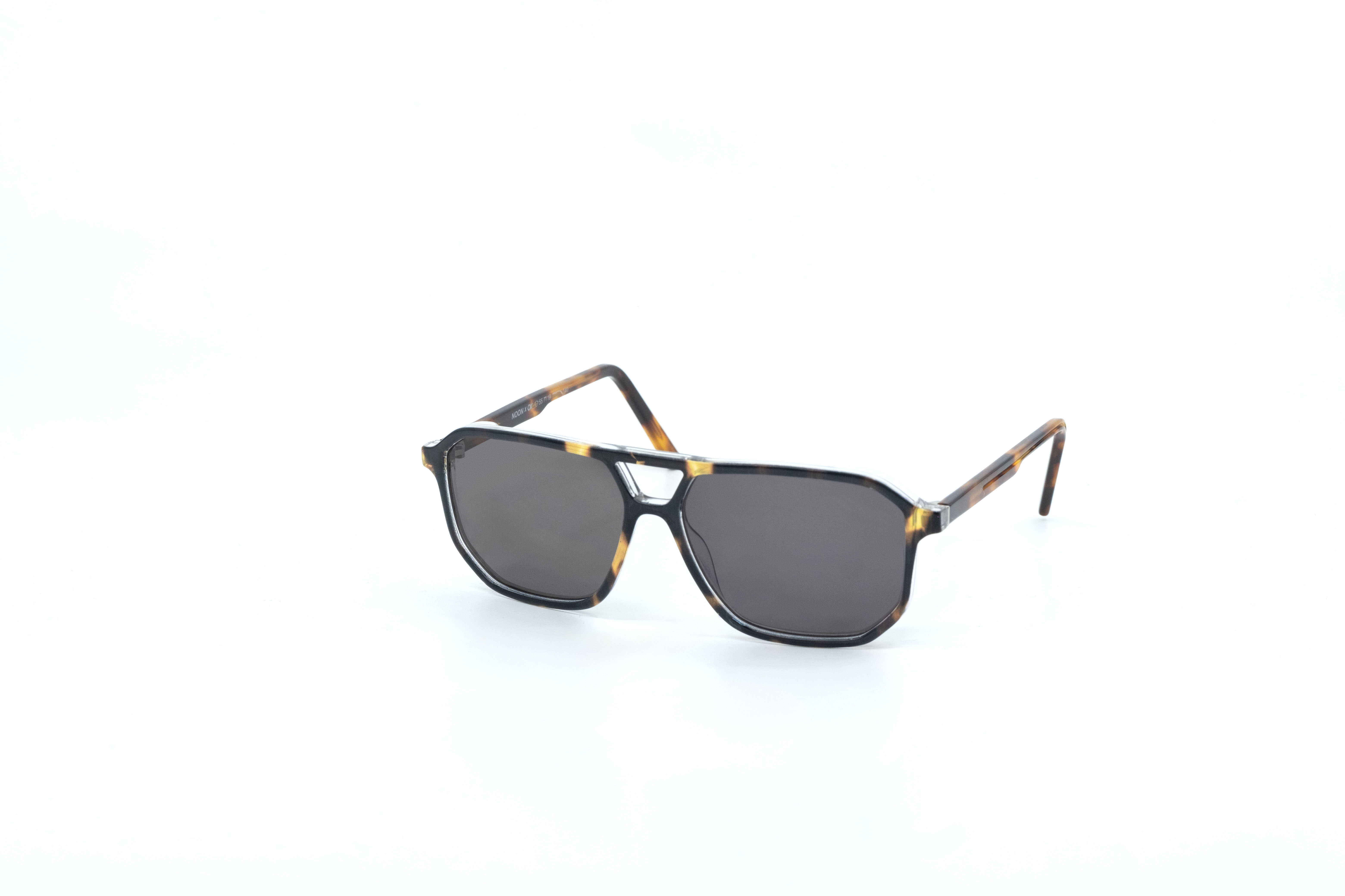 NOON GLASSES RAM 05 55