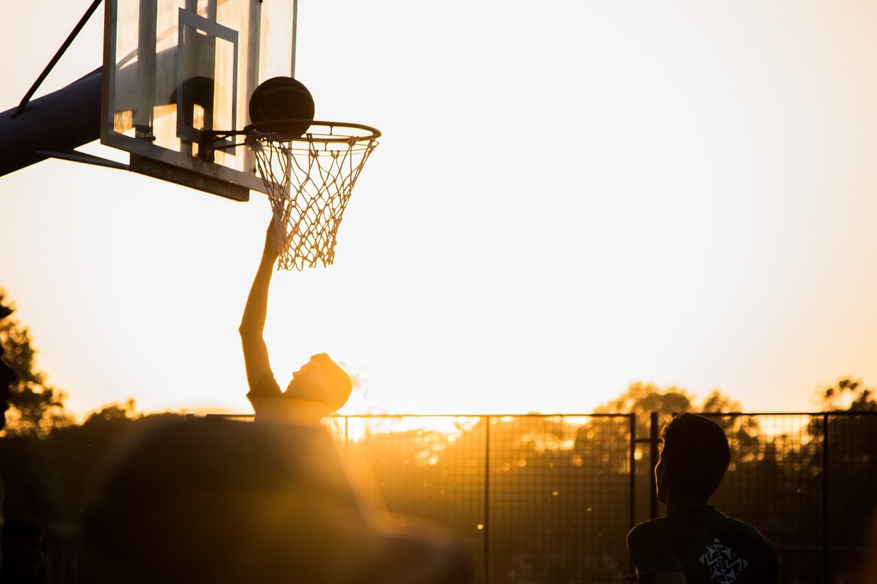 Doğru Basketbol Giyimi Seçimi: Adım Adım Rehber