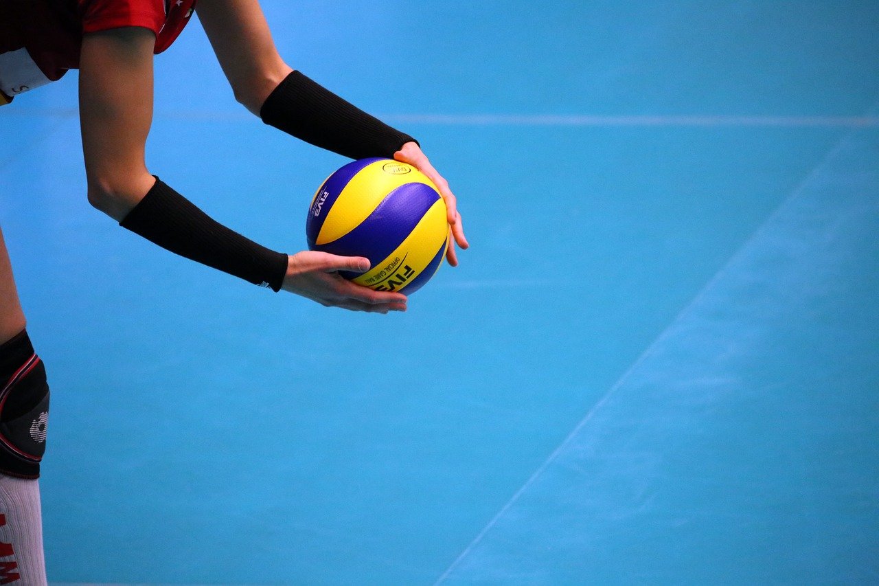 Voleybol Ekipmanları: Doğru Top ve Ayakkabı Seçimi Nasıl Yapılır?