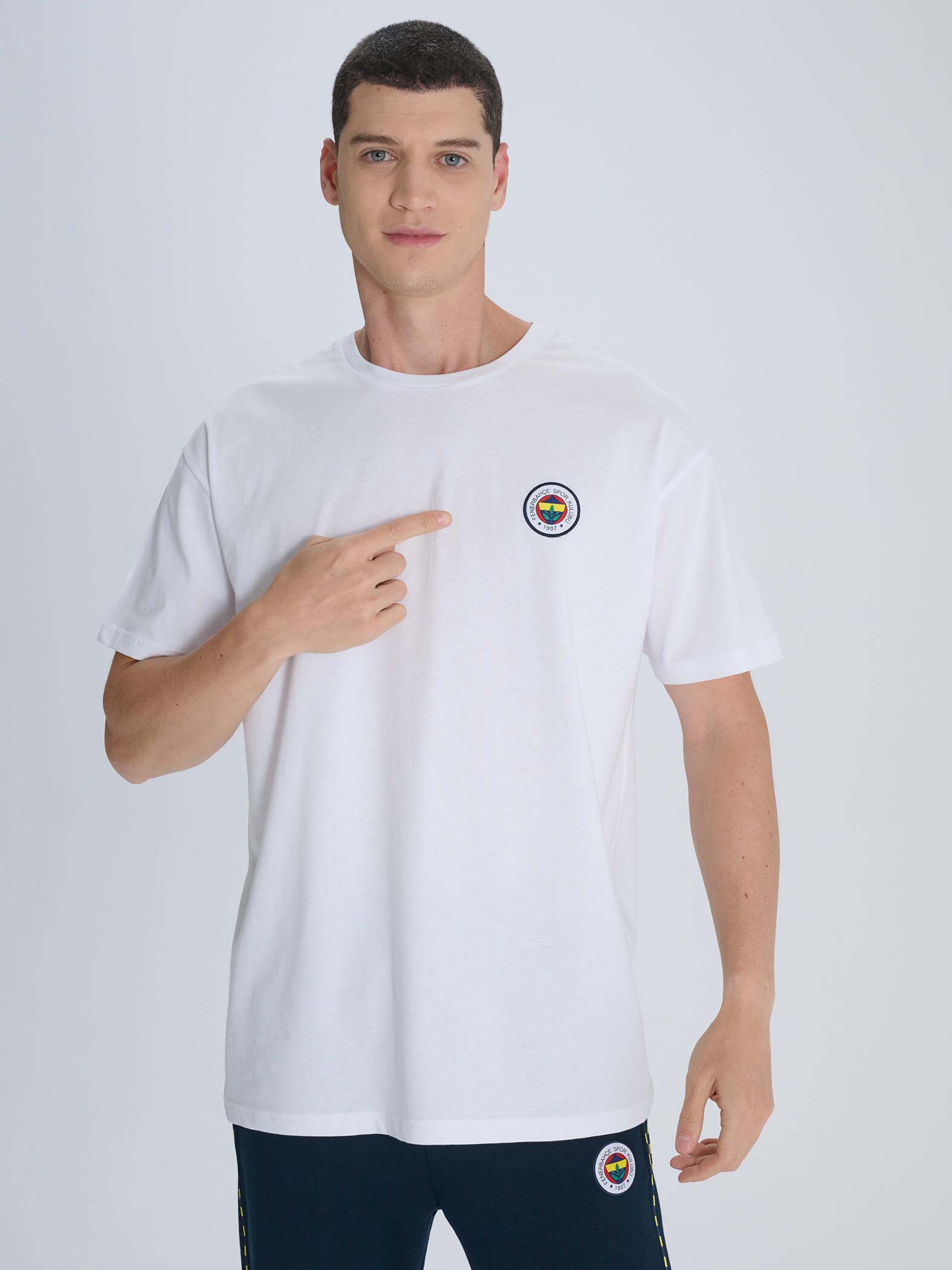 Fenerbahçe Tribün Mazinde Bir Tarih Yatar Erkek Tişört TK010EFY50