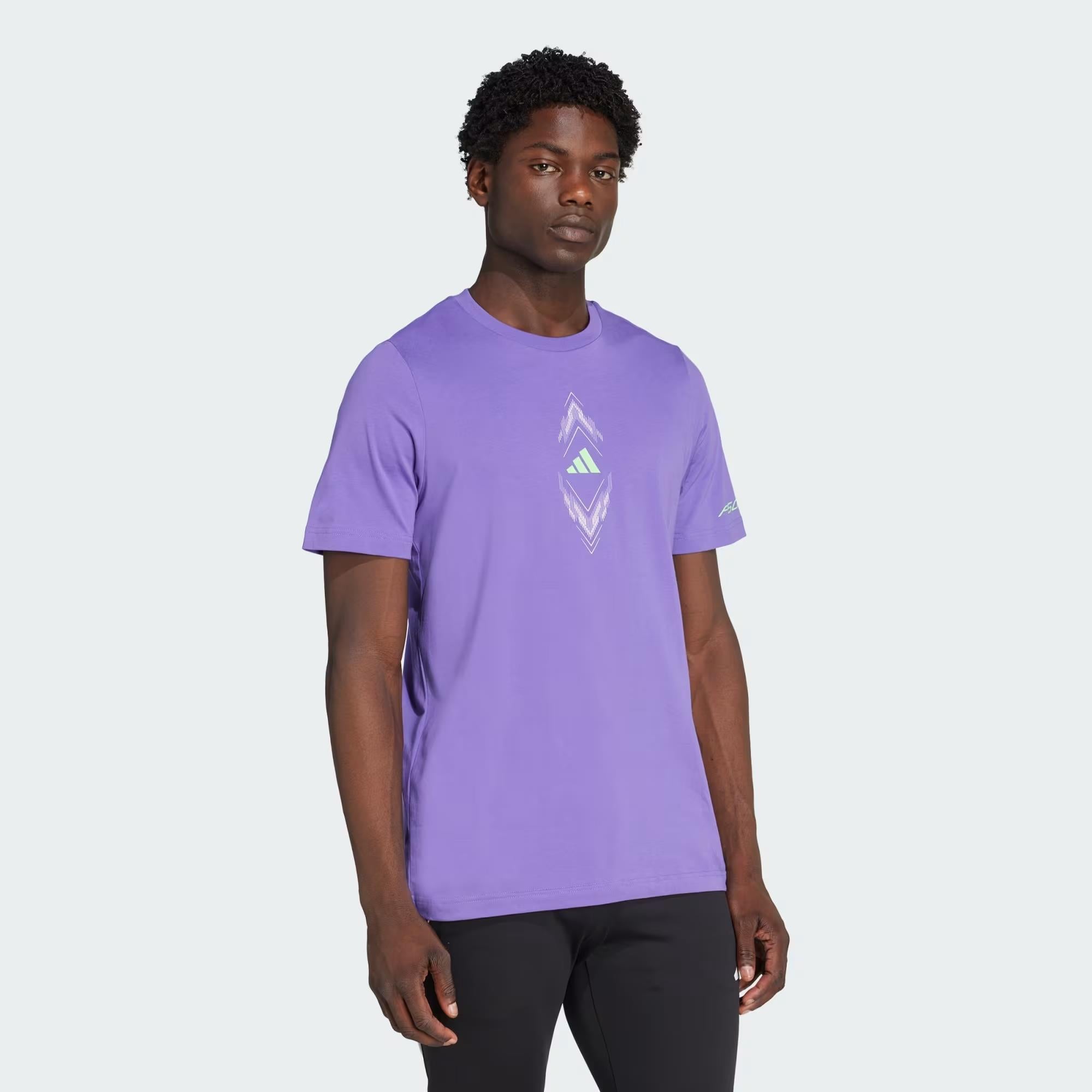 イーストサイドゴルフ　紫グラフィック半袖シャツ　M Adidas F50 Sign G T Erkek Tişört JM8944