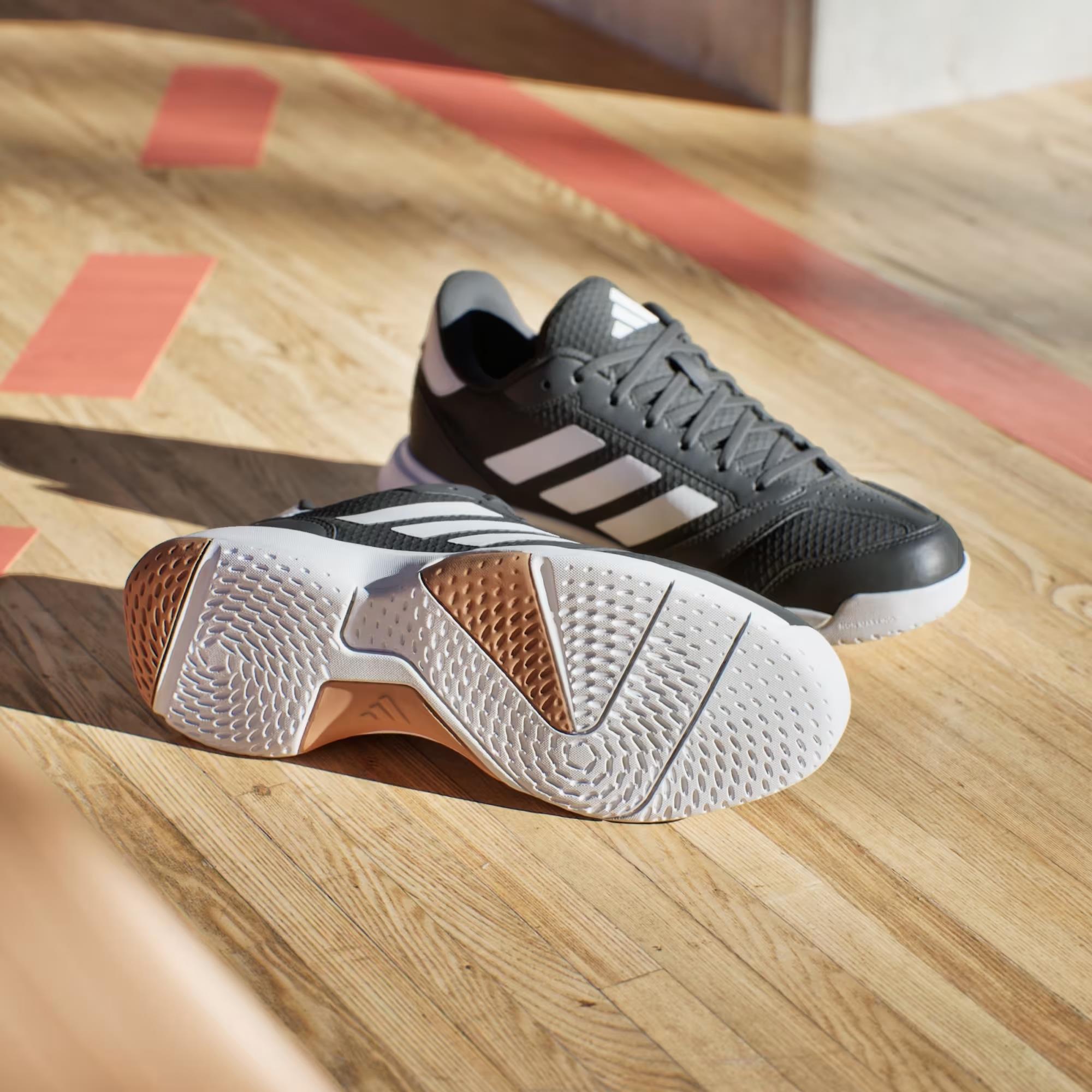 Adidas Ligra 8 M Erkek Indoor Ayakkabısı Siyah IH0526