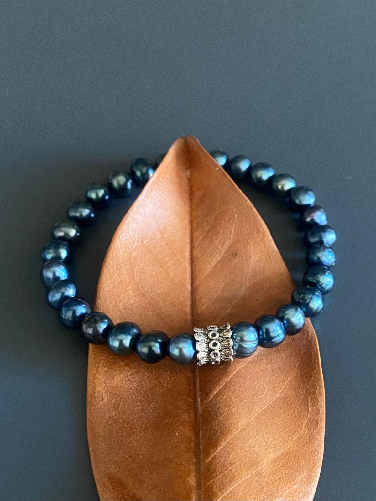 Siyah İnci Bileklik 2