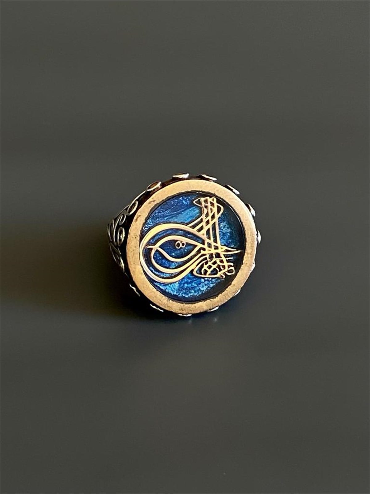 Mineli Tuğra Yüzük