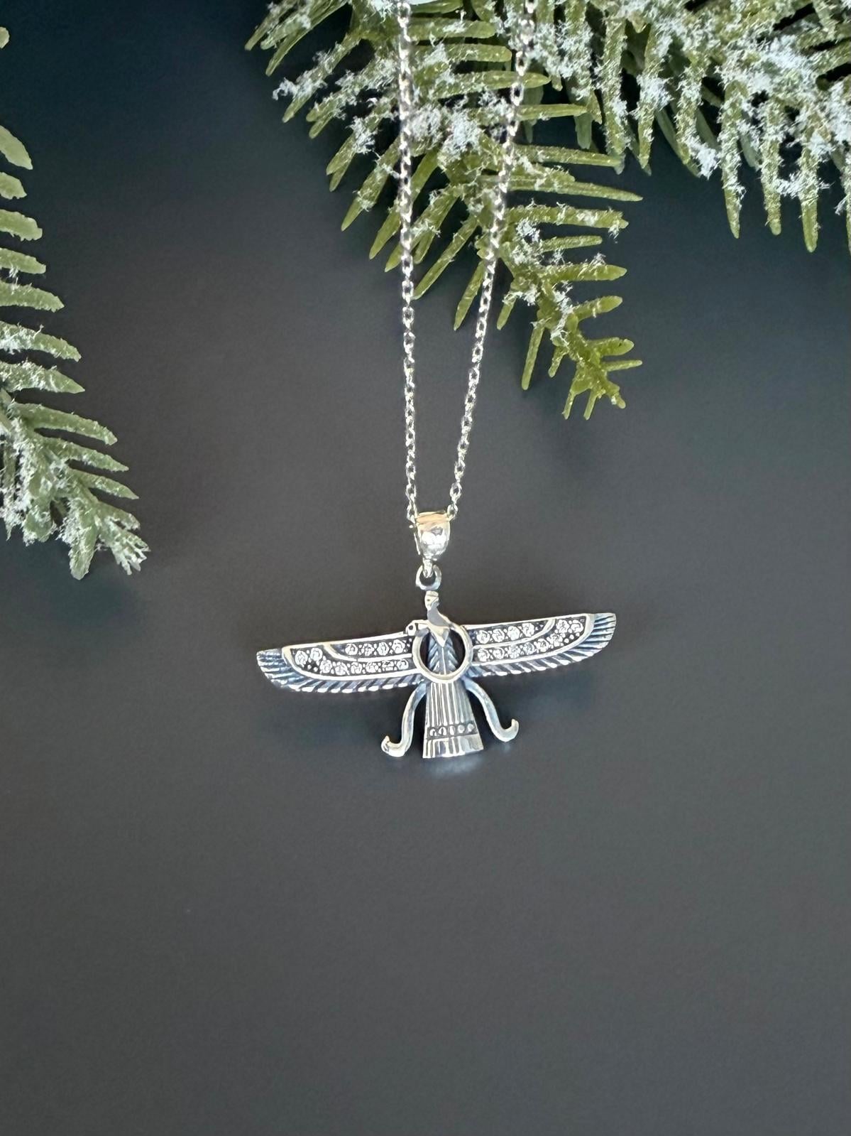 Tanrıça İsis Kolye 3