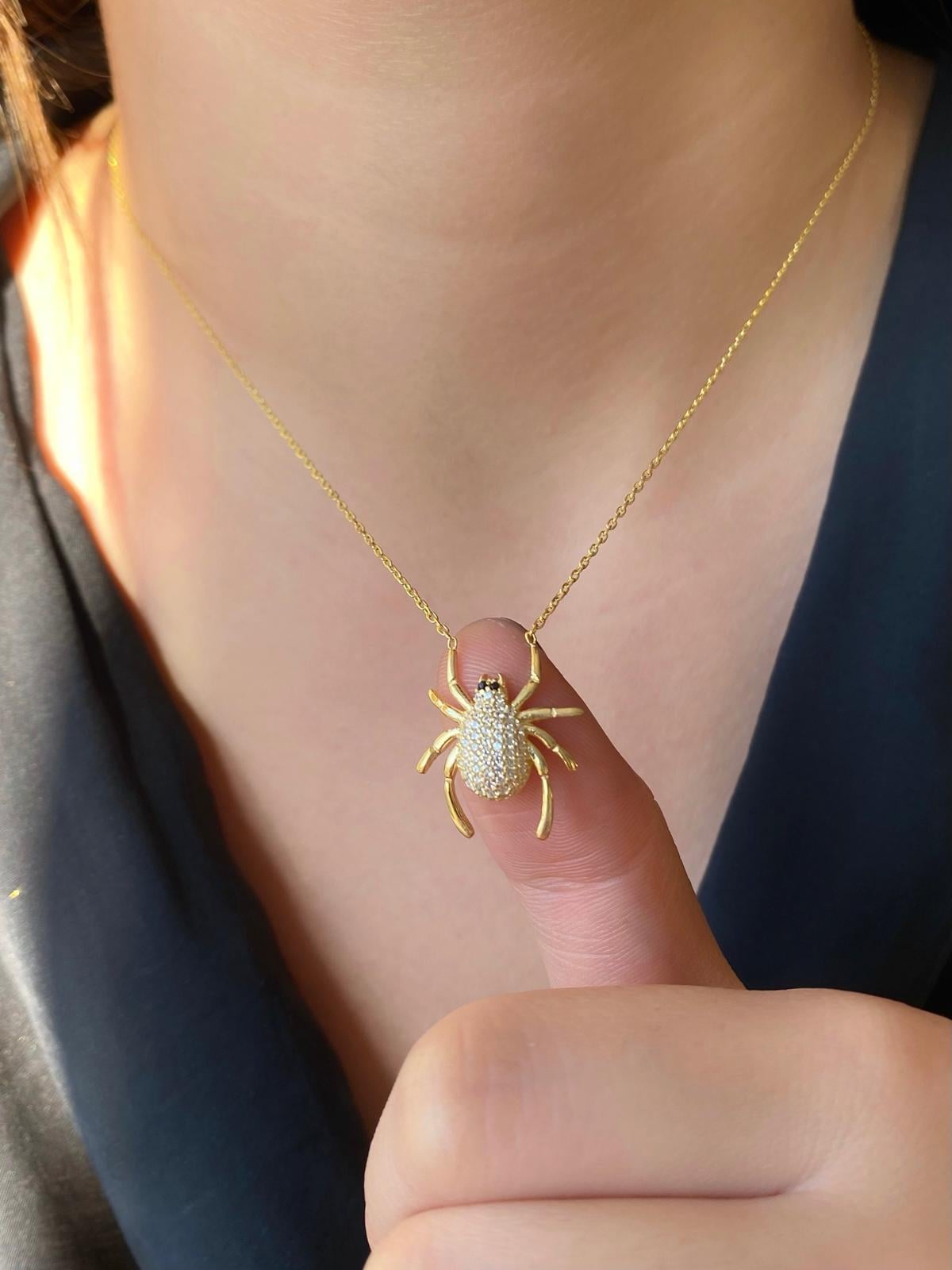 Örümcek Kolye