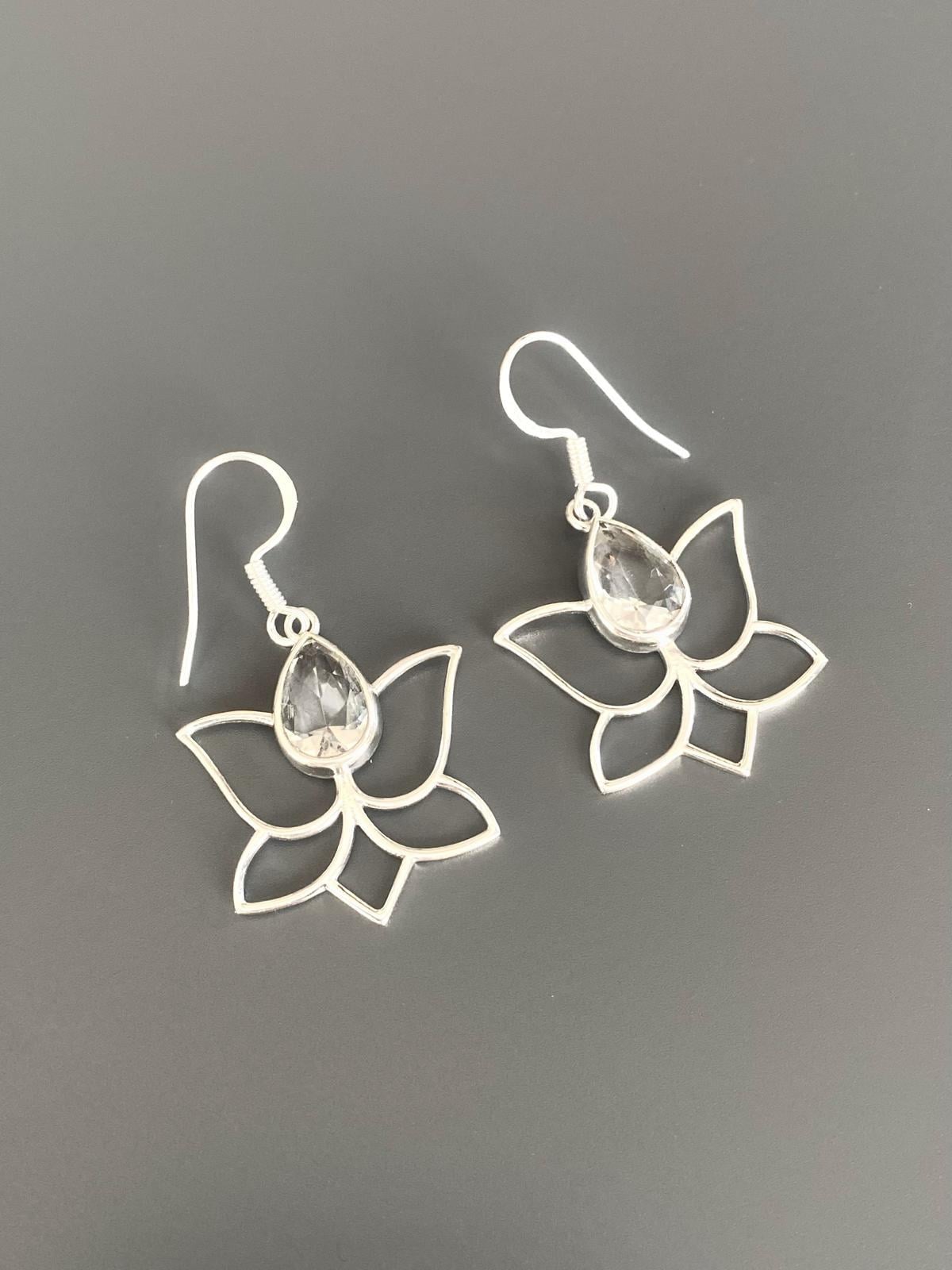 Quartz Lotus Küpe