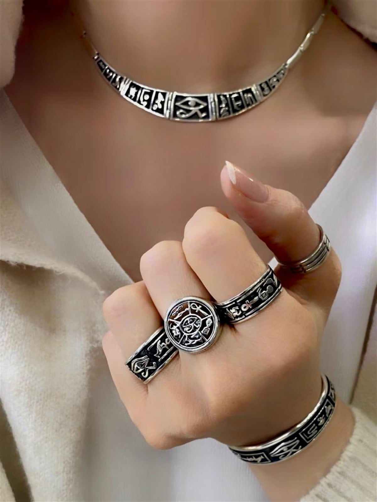 Hiyeroglif Gerdanlık