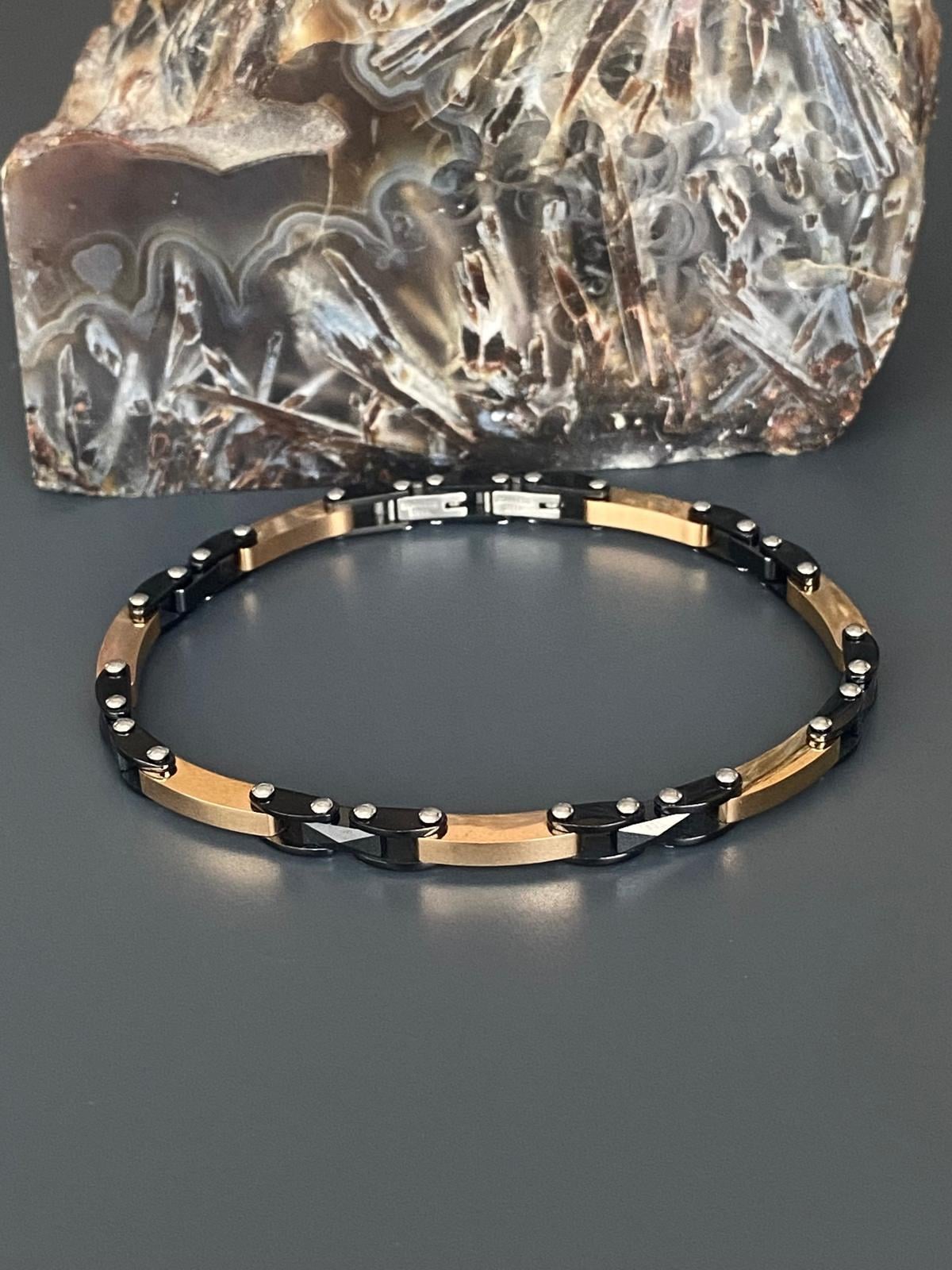 Roberto Bravo Bileklik 6