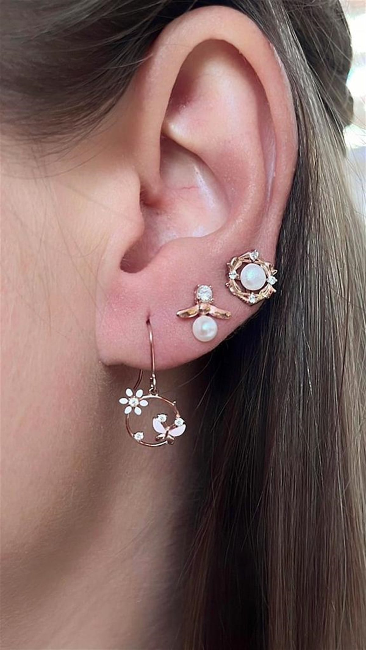 Sallantılı Kelebek Küpe