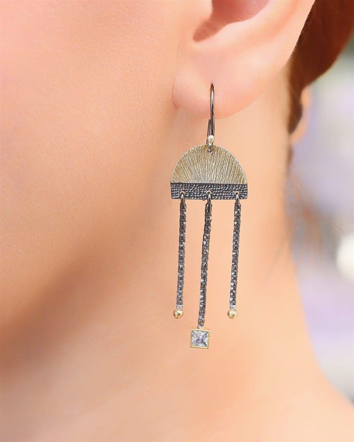 Sallantılı Sarı Siyah Tasarım Küpe