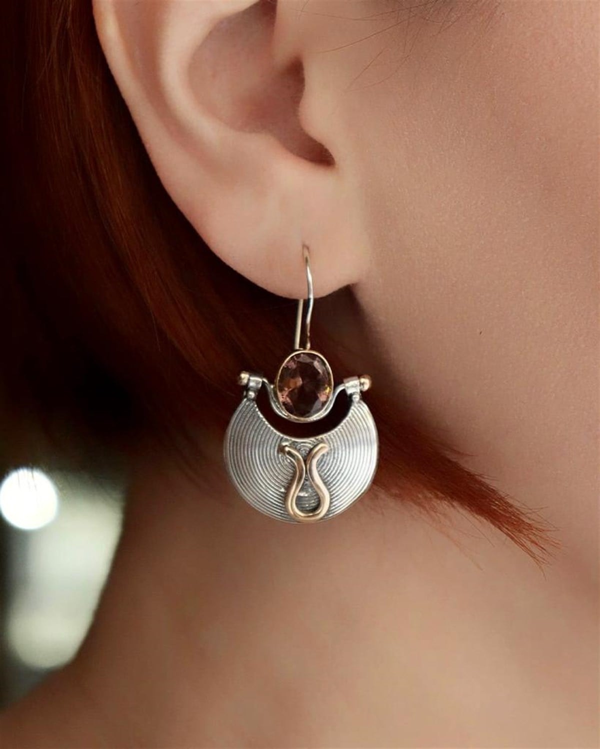 Sultanit Taşlı Tasarım Küpe