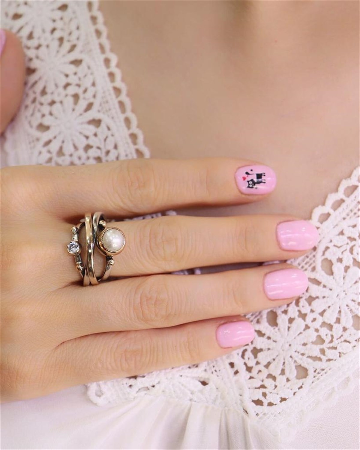 Tasarım İncili Yüzük