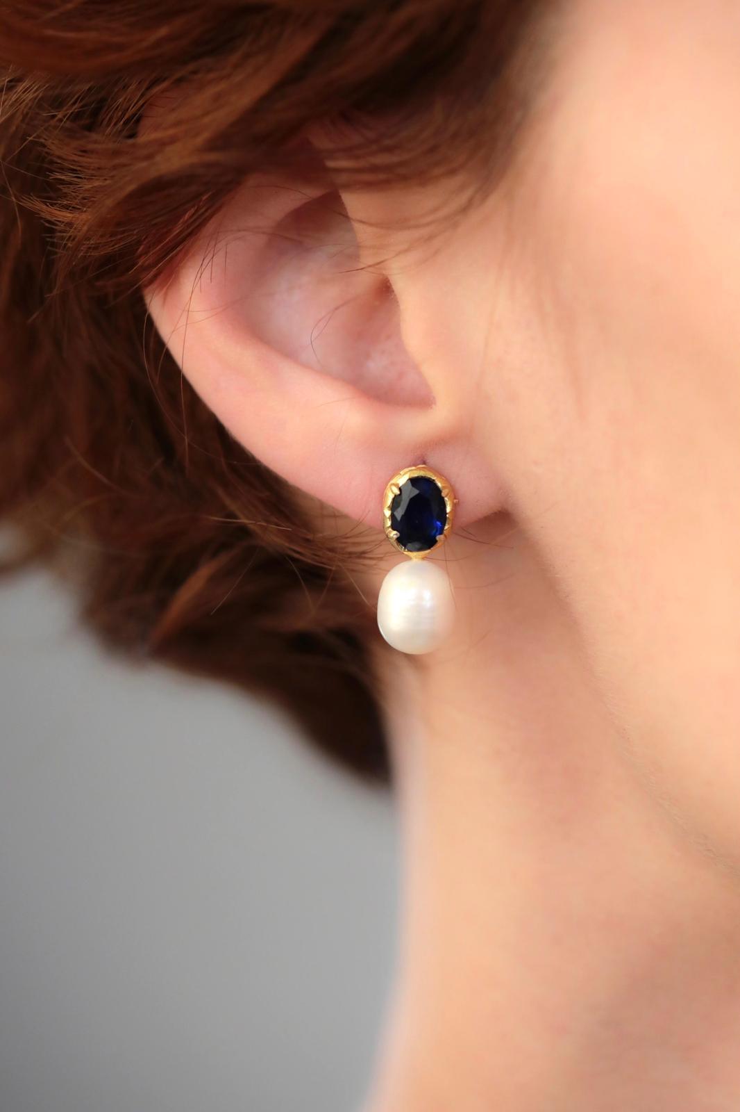 Oval Blue Topaz Ve İncili Küpe
