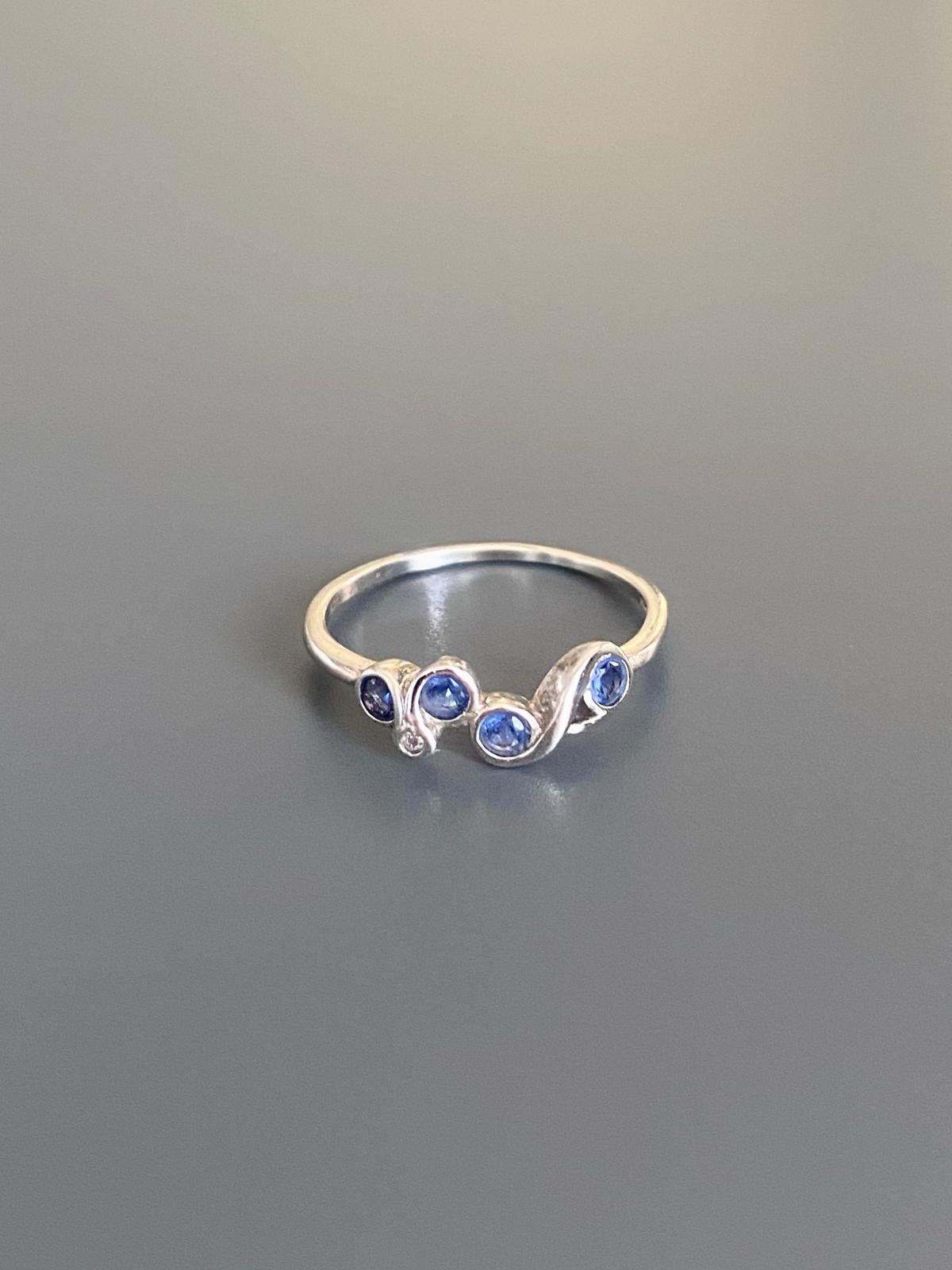 Sıra Topaz Taşlı Yüzük