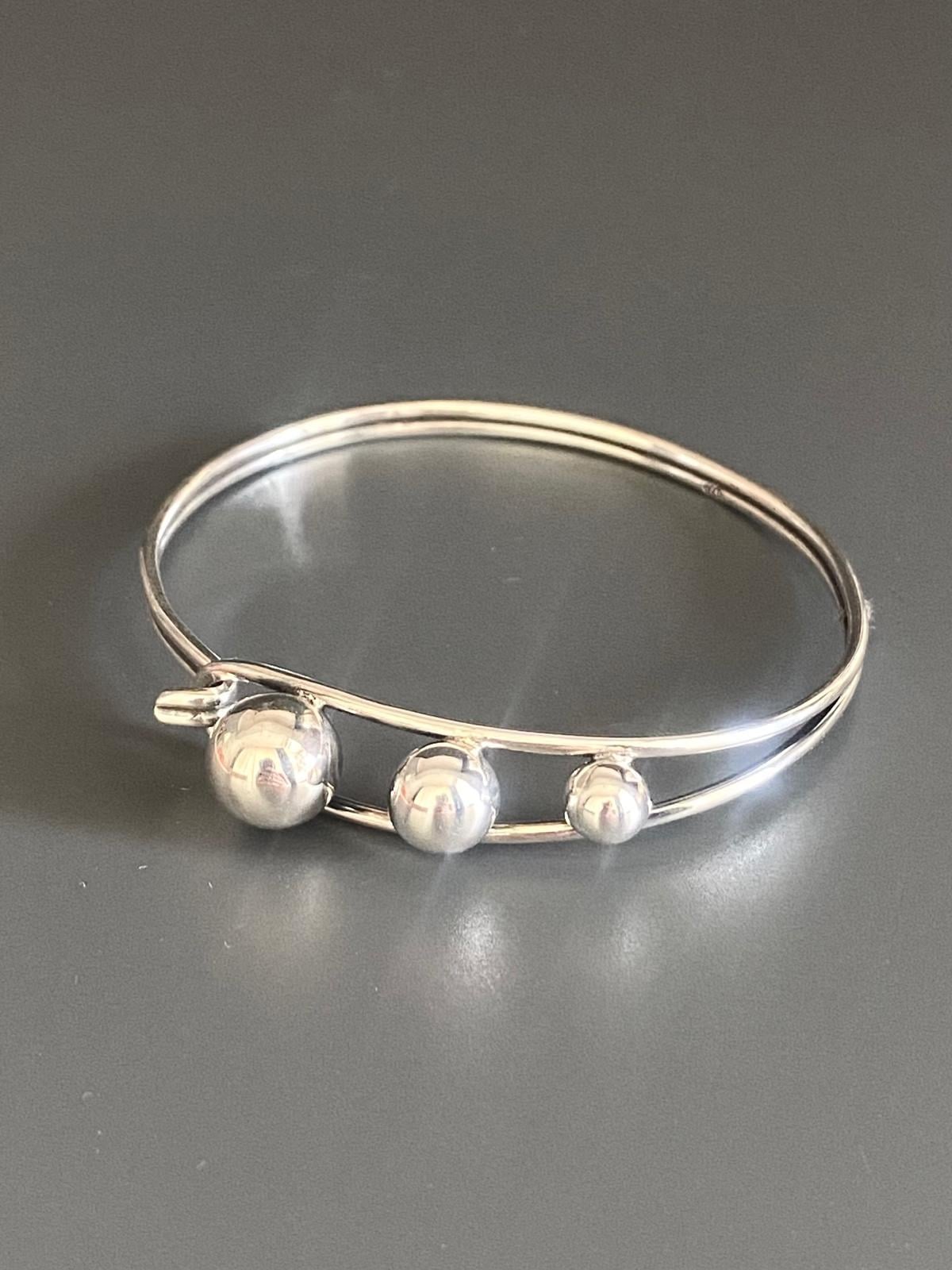 El İşi Bileklik 22