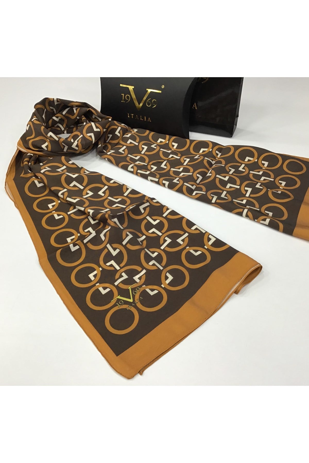 MODAL ŞALGeometrik Desen Modal Seri Şal Askısı ile Birlikte 75x200 cm