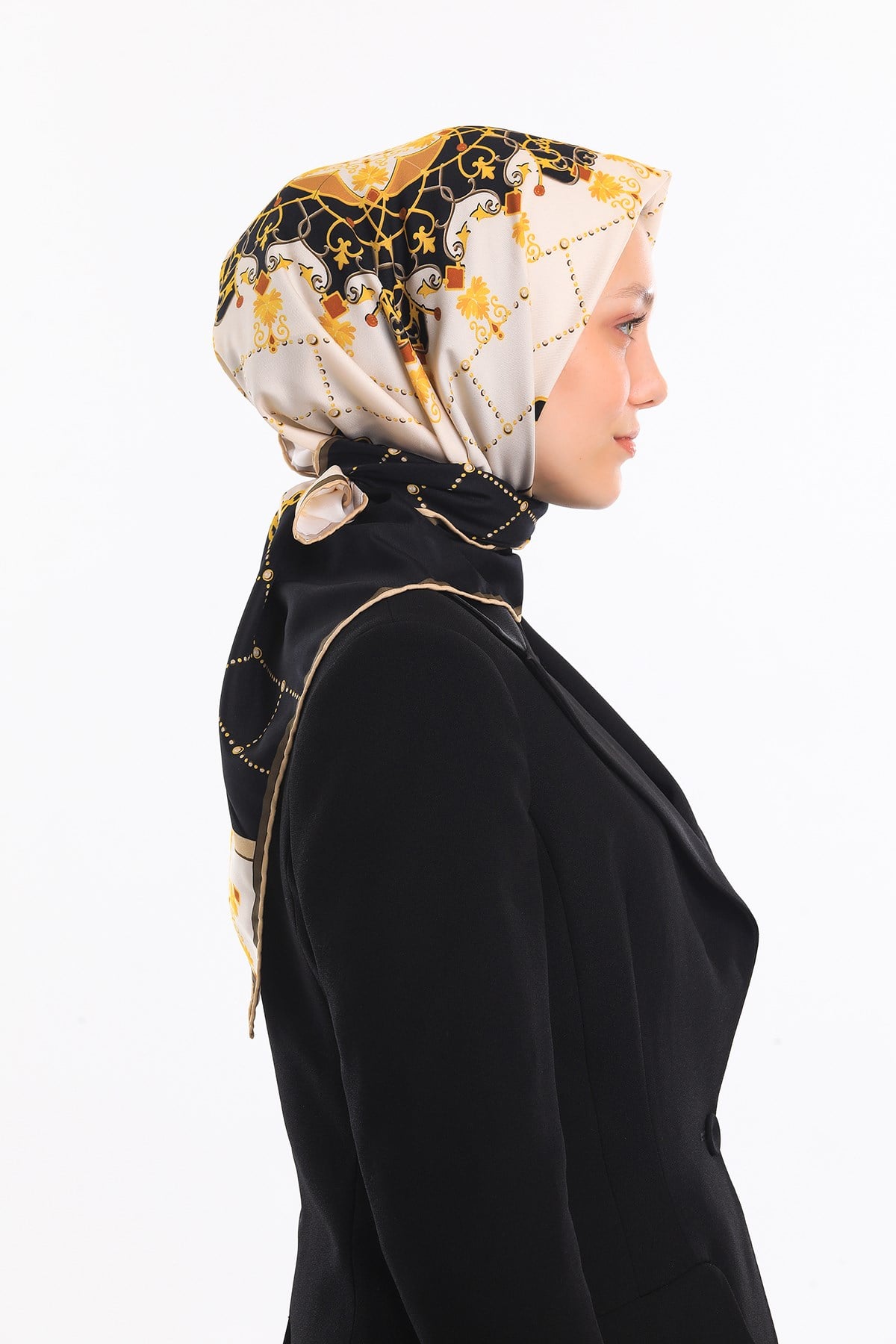 EŞARPZincirli Desen Gold Seri Twill Eşarp Askısı ile Birlikte 90x90 cm