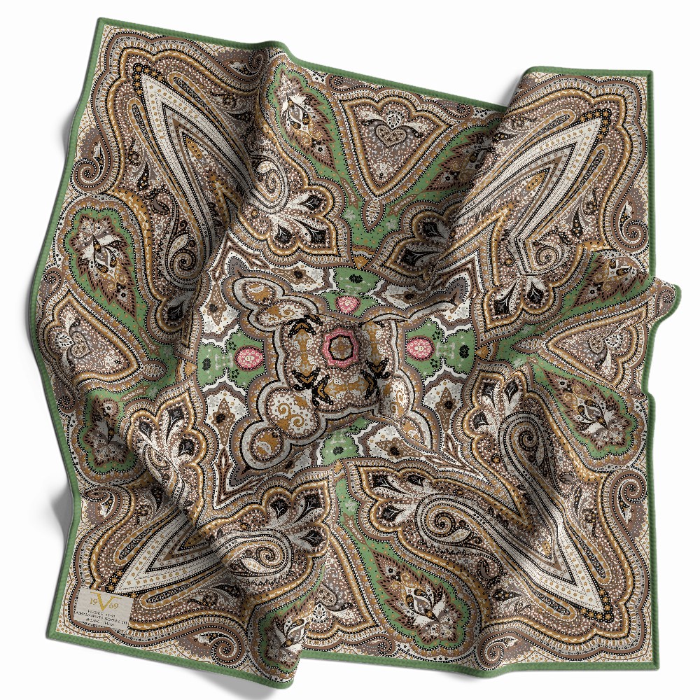 EŞARPEtro Desen WOOLLY Seri Eşarp Askısı İle Birlikte 94X94 cm