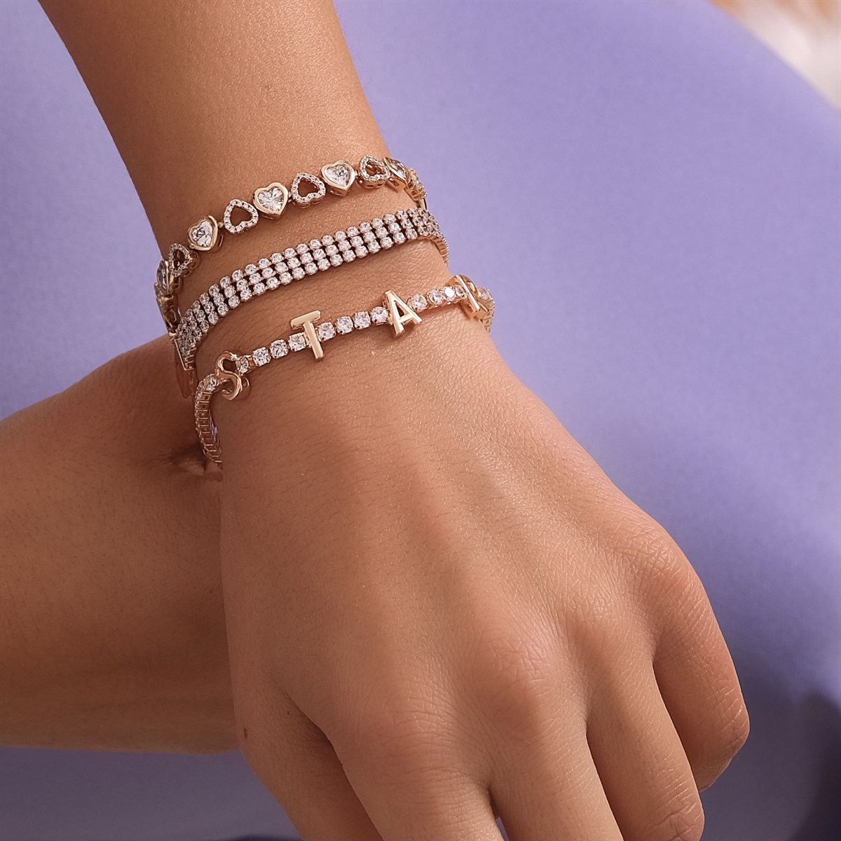 Bilekliğini seç! :)