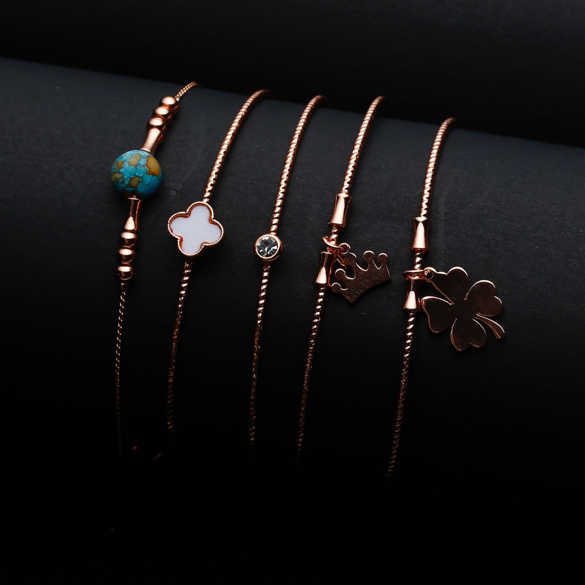 Bilekliğini seç! :)