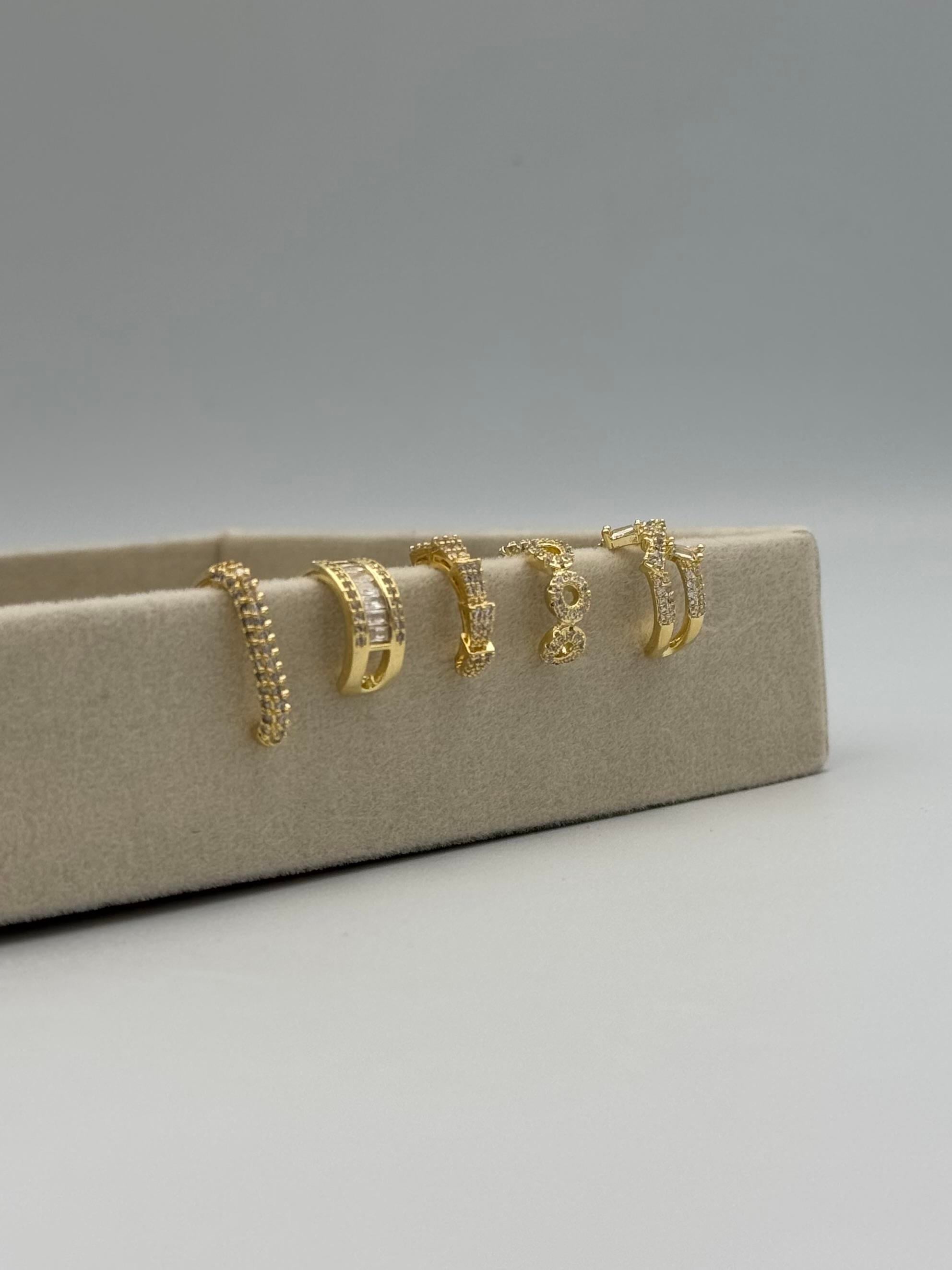 Earcuff