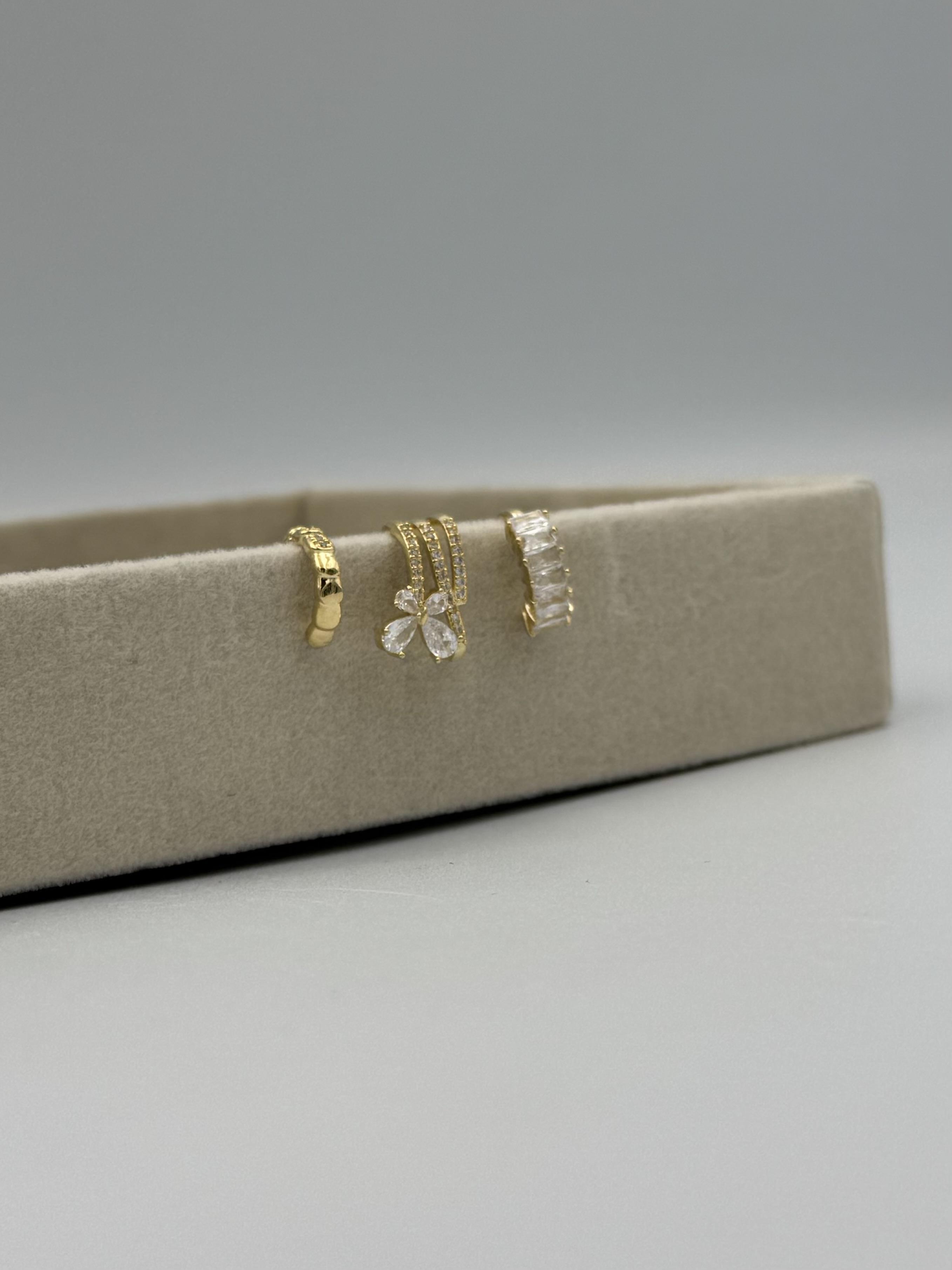 Earcuff