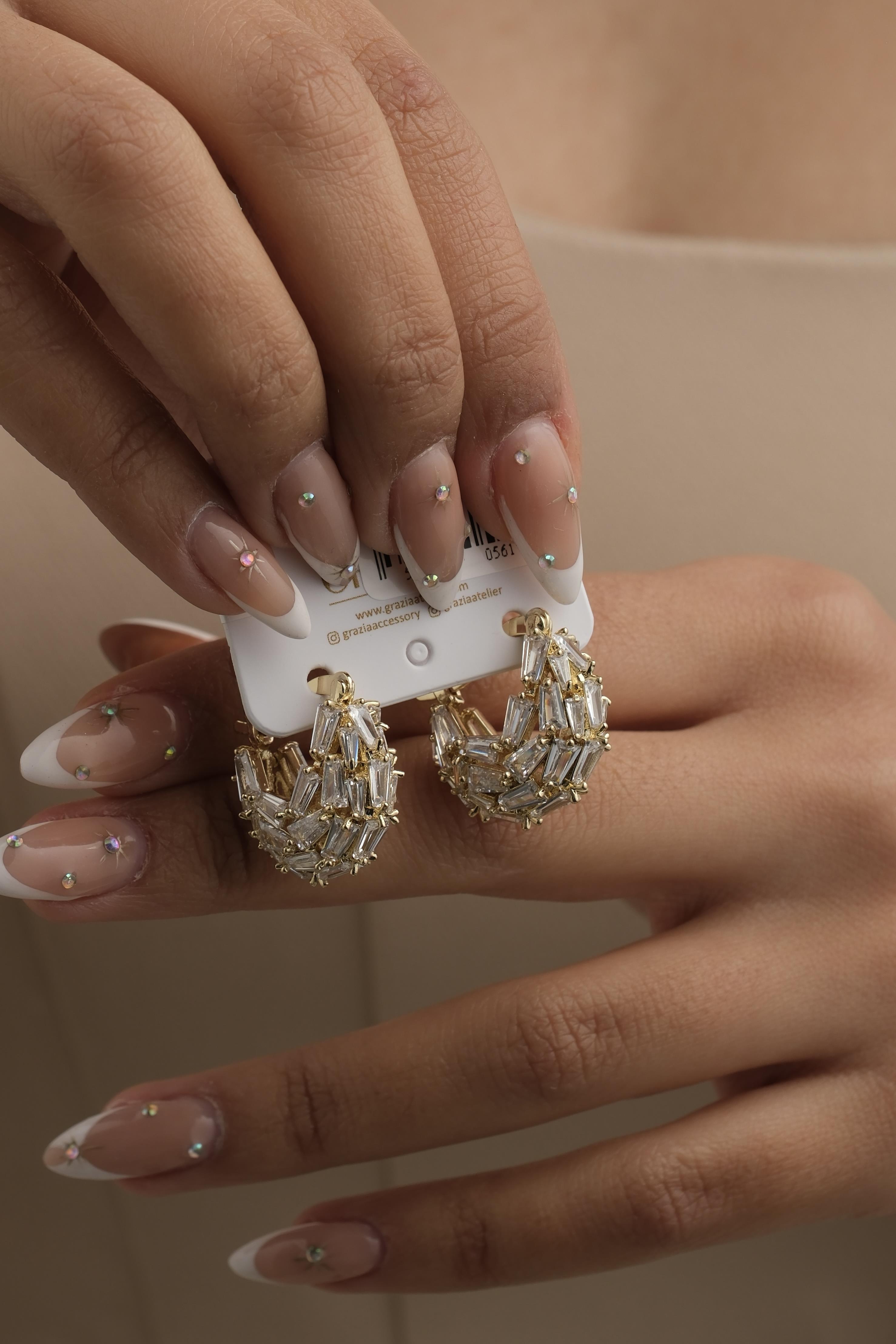 Gold Full Taş Kalın Halka Küpe