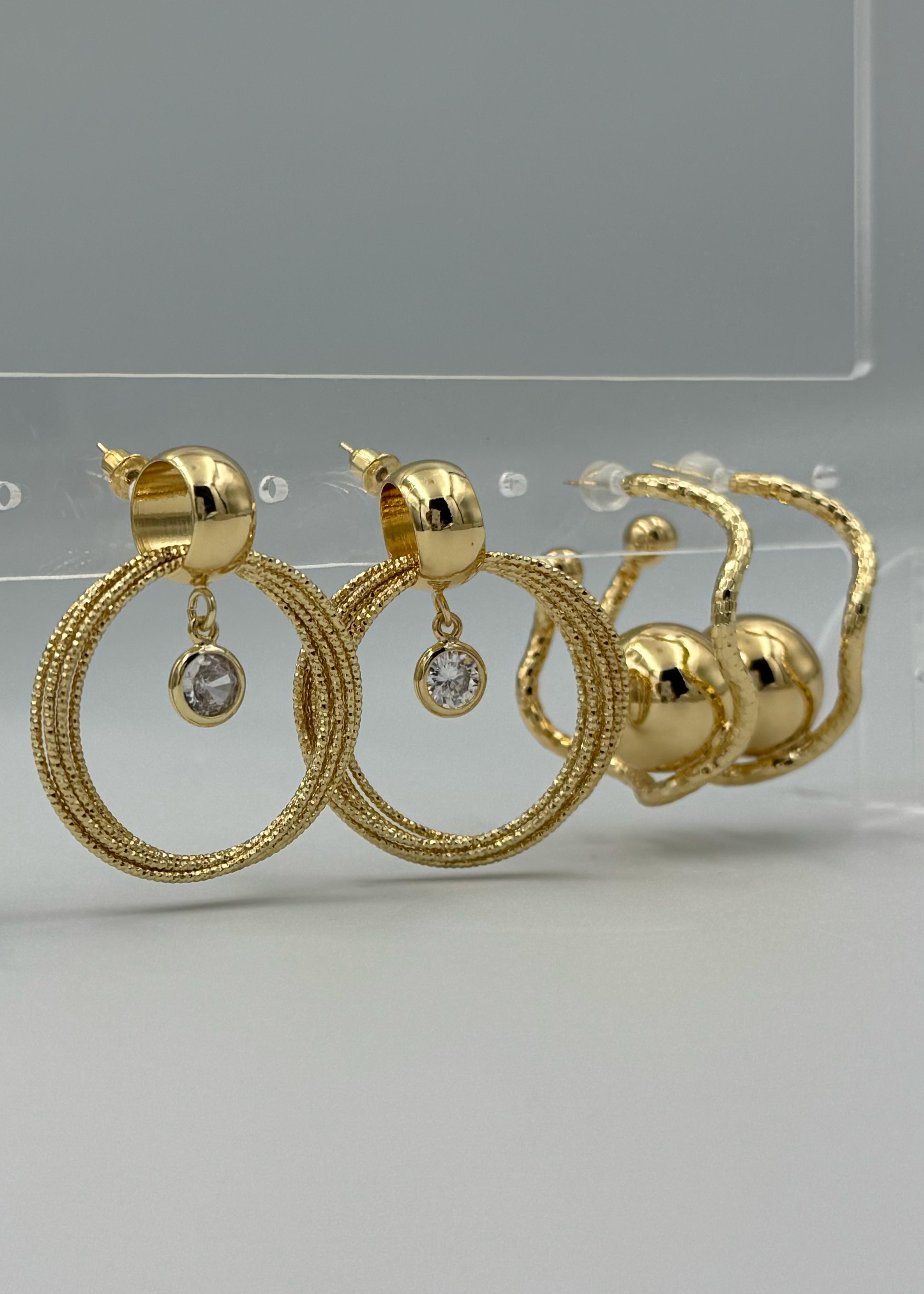Gold Şıkırtılı Topçuk Küpe