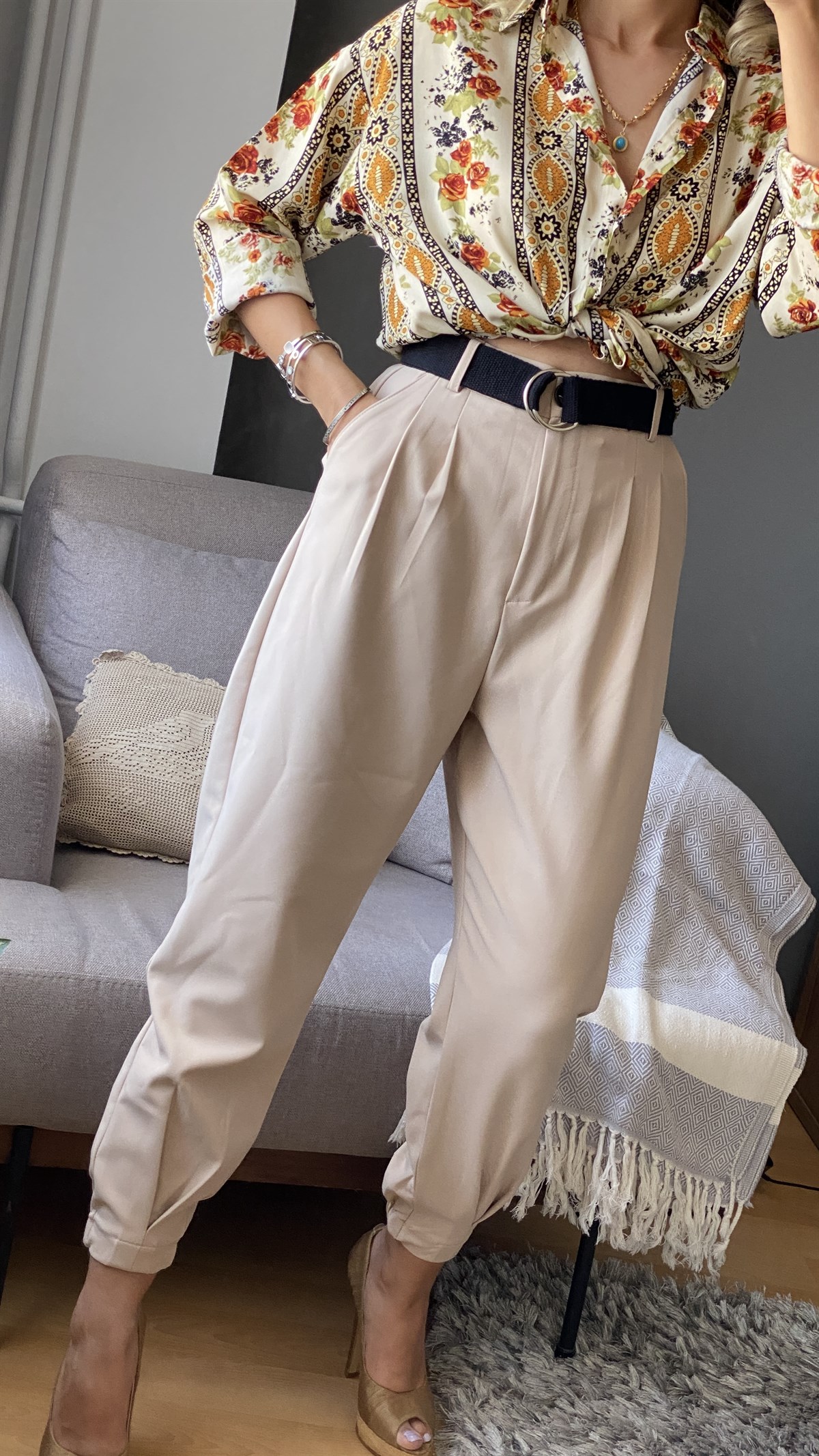 Kemerli Pantolon