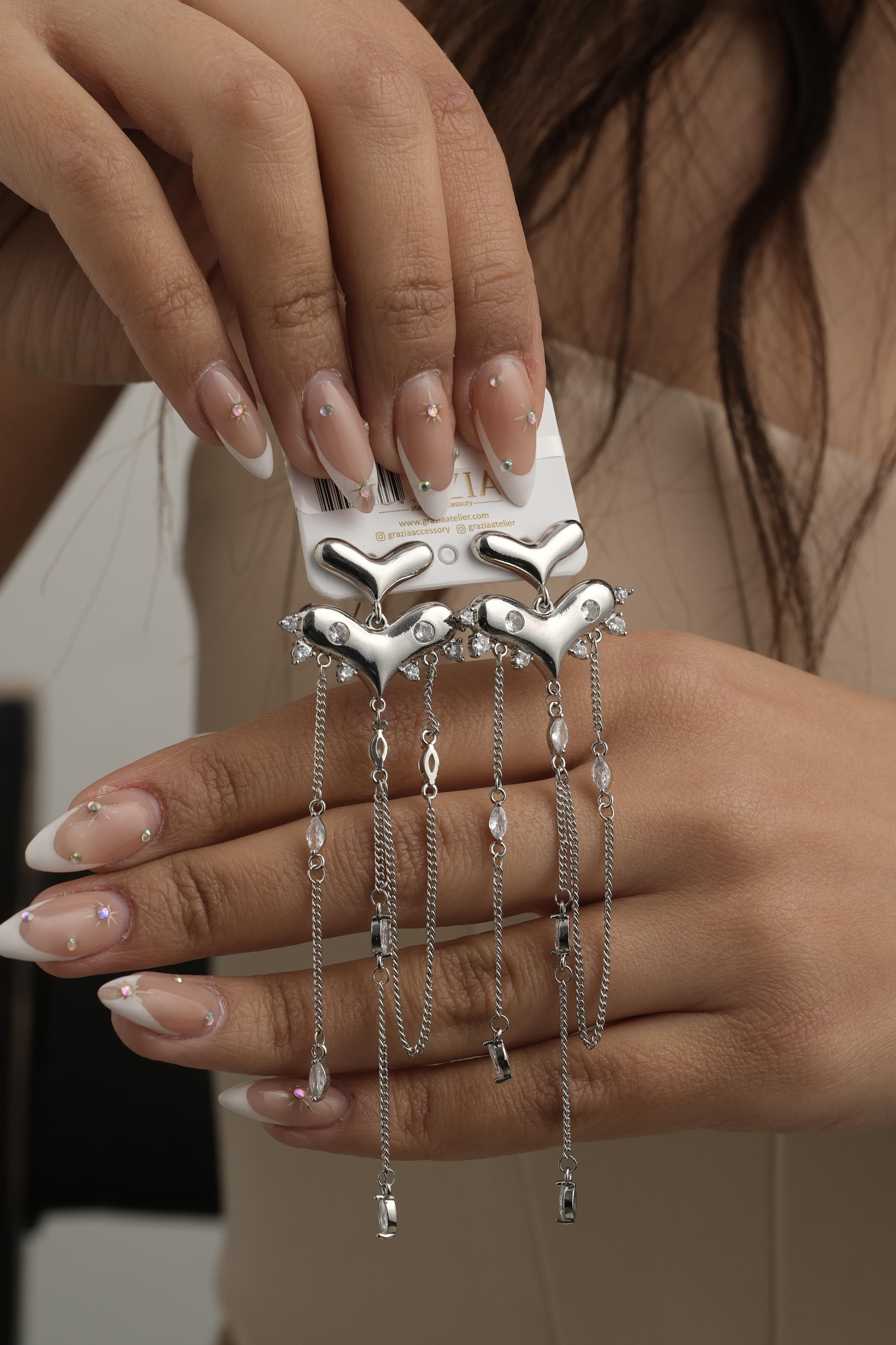 Silver Sallantılı Kalp Küpe