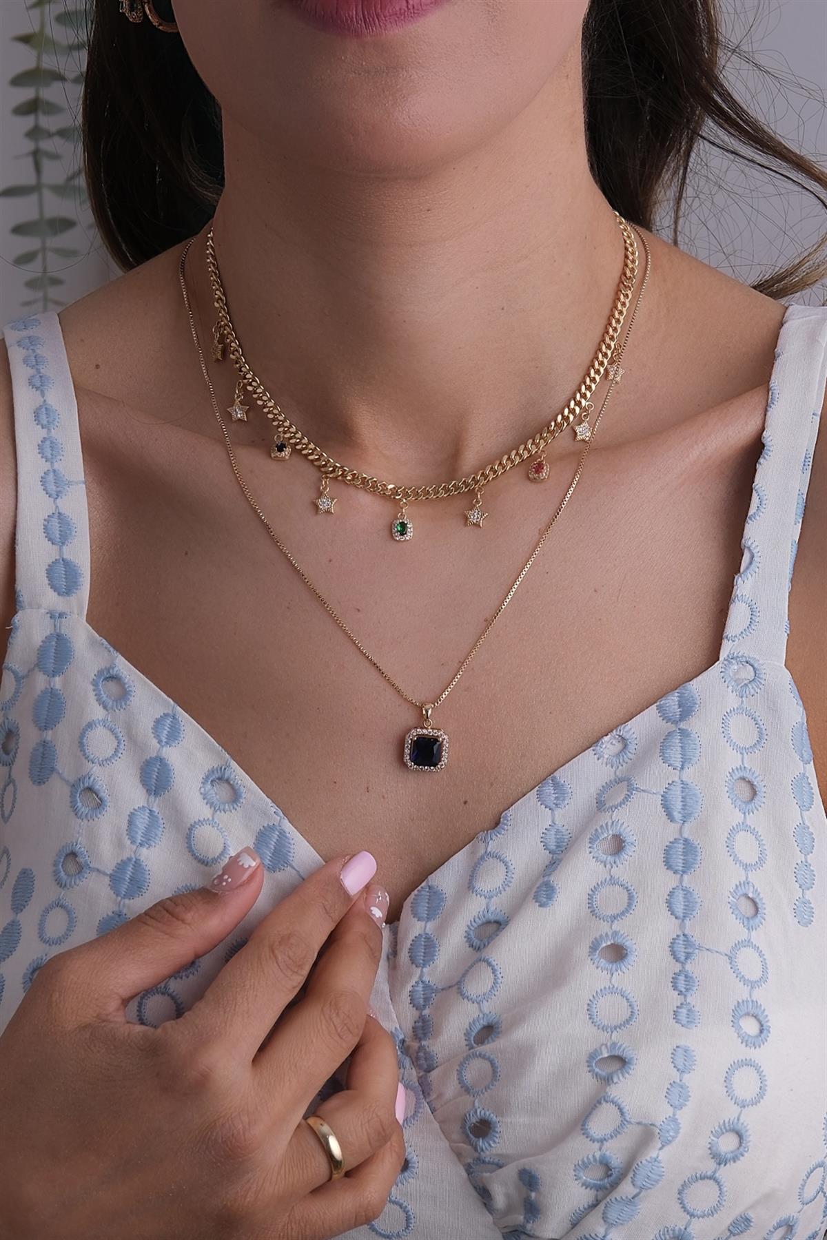 Zümrüt Kolye Kombini