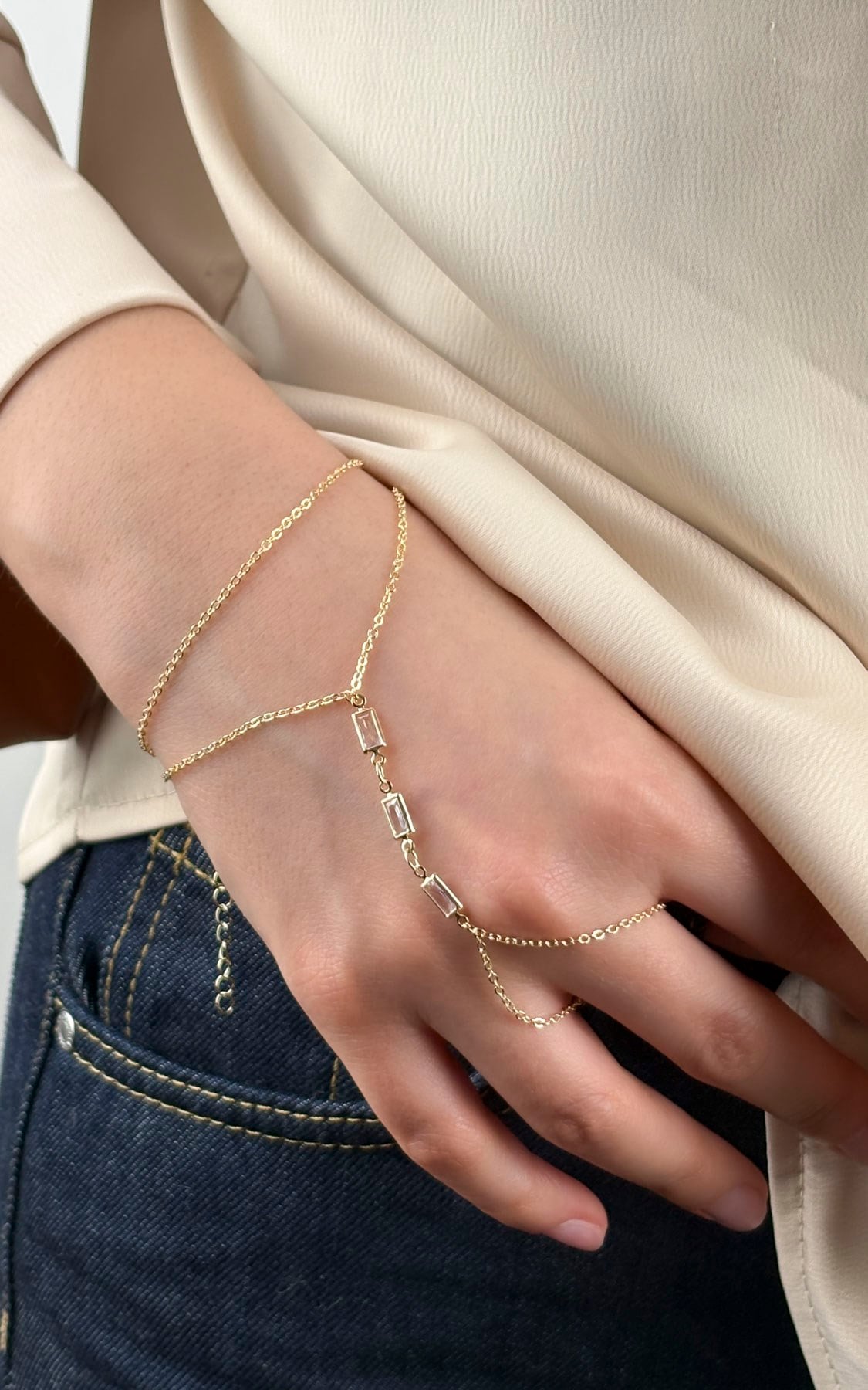 Baget Taşlı Şahmeran