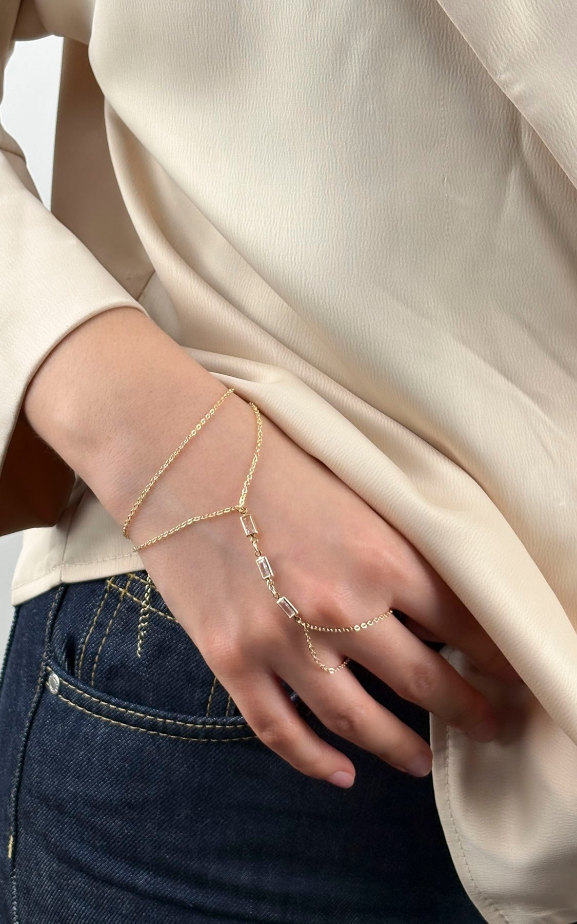 Baget Taşlı Şahmeran