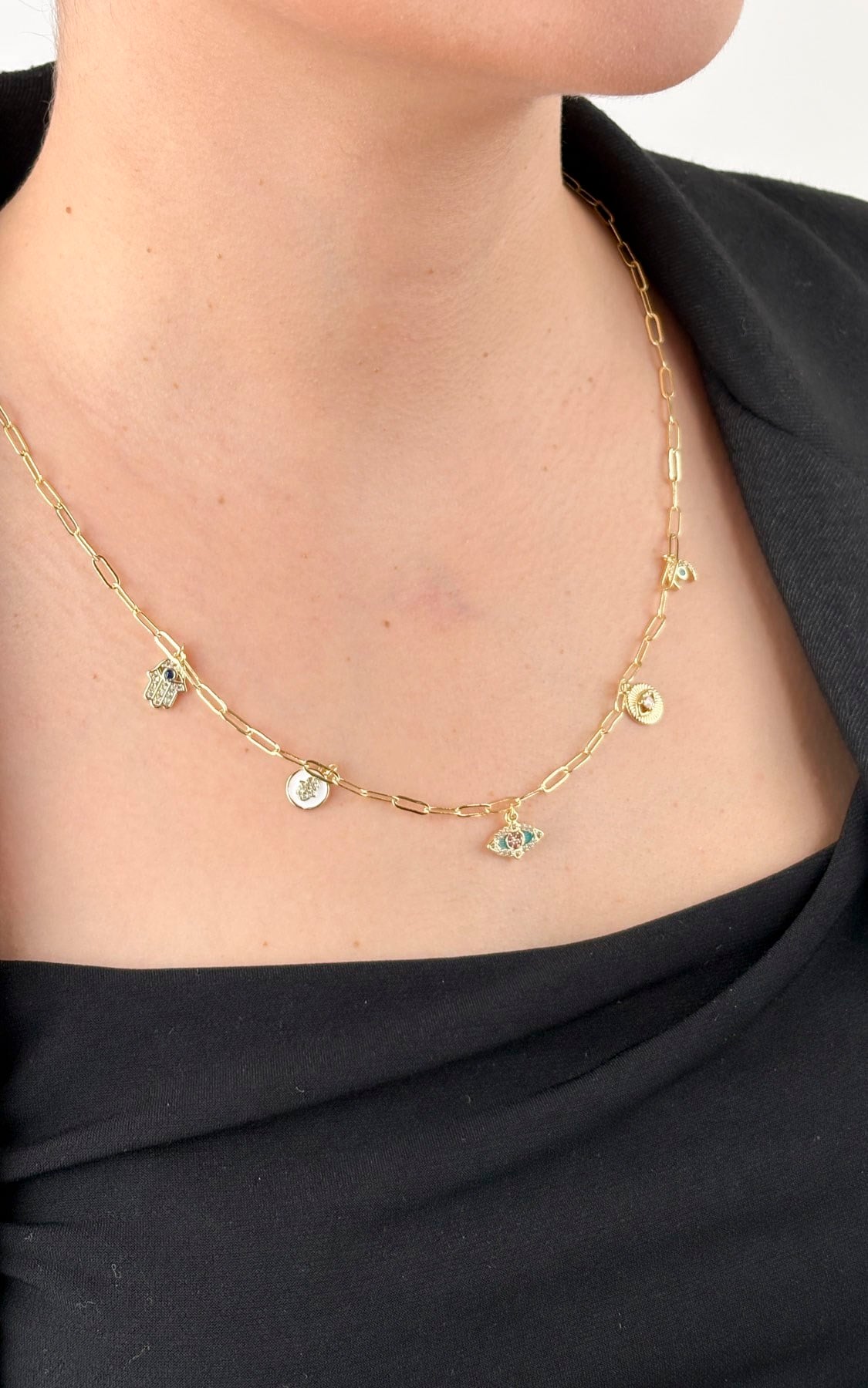 Göz Figürlü Kolye