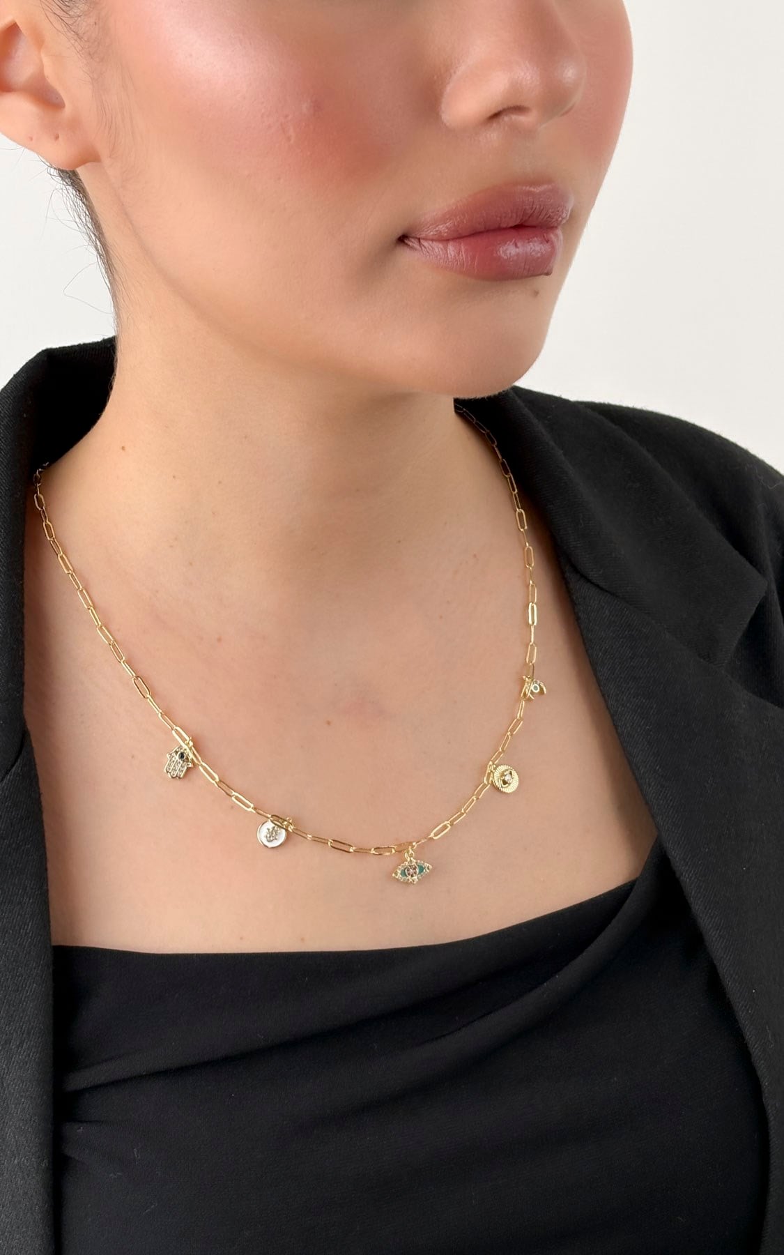 Göz Figürlü Kolye