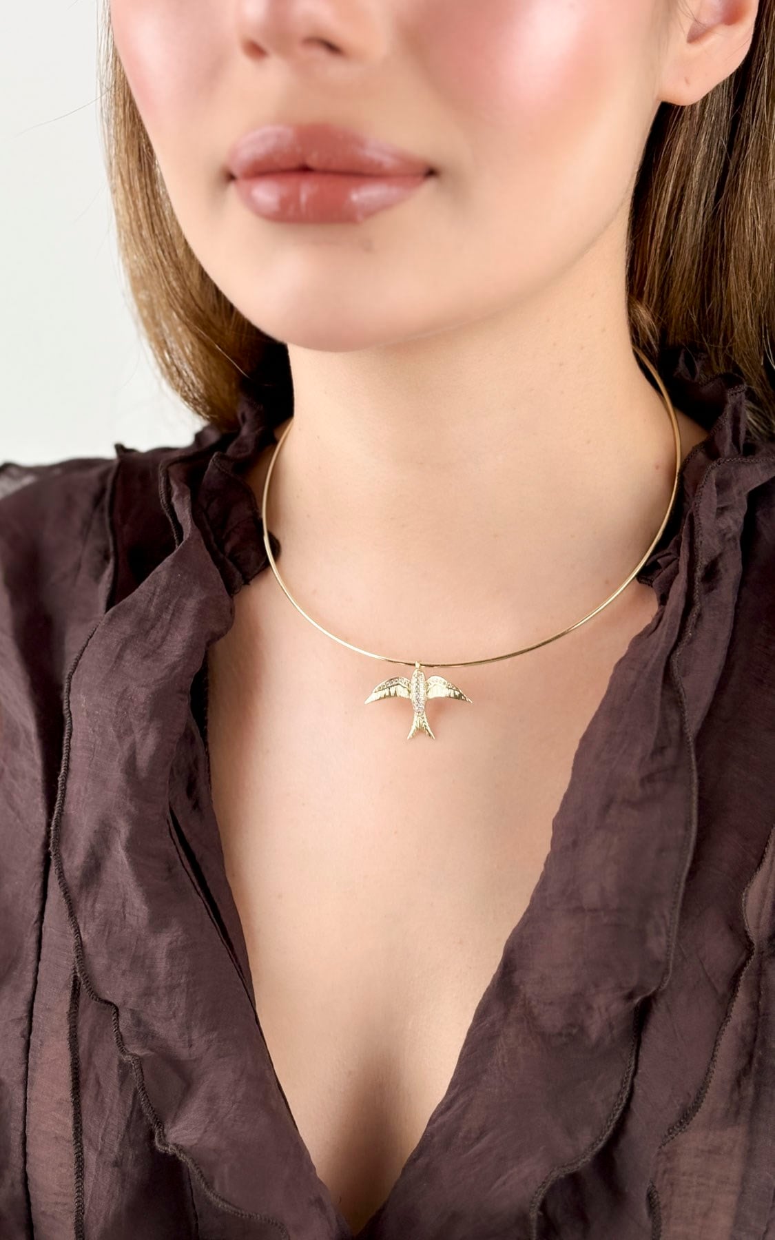 Kuş Figürlü Taş Detaylı Choker Kolye 