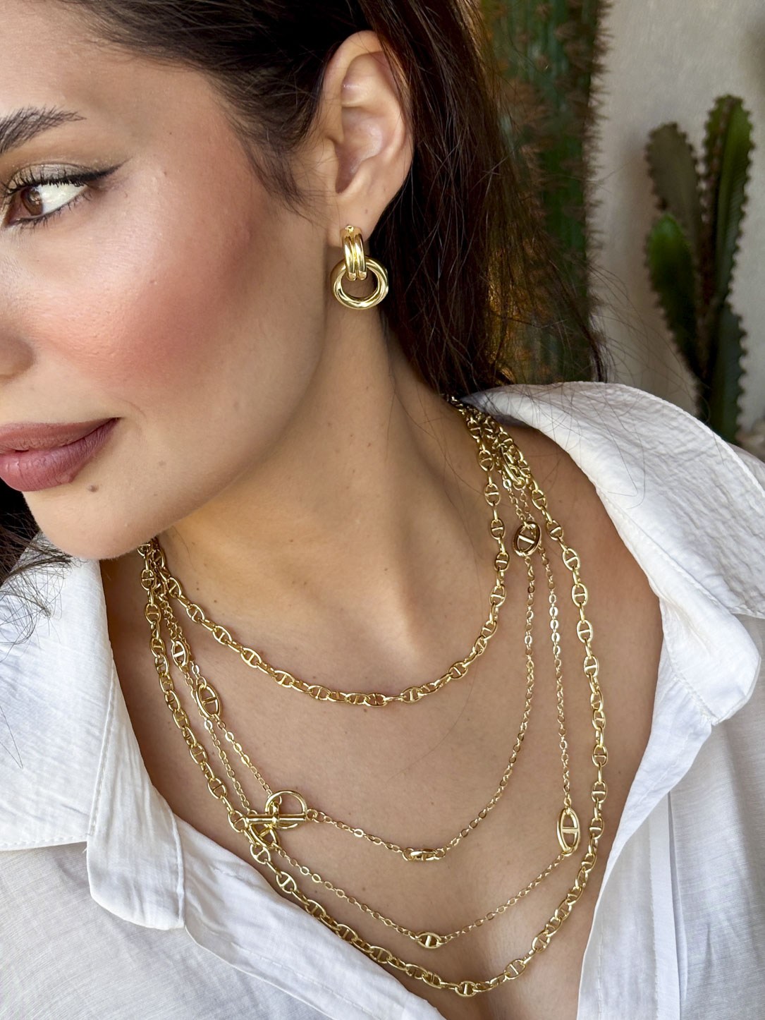 Oval Formlu Gold Küpe
