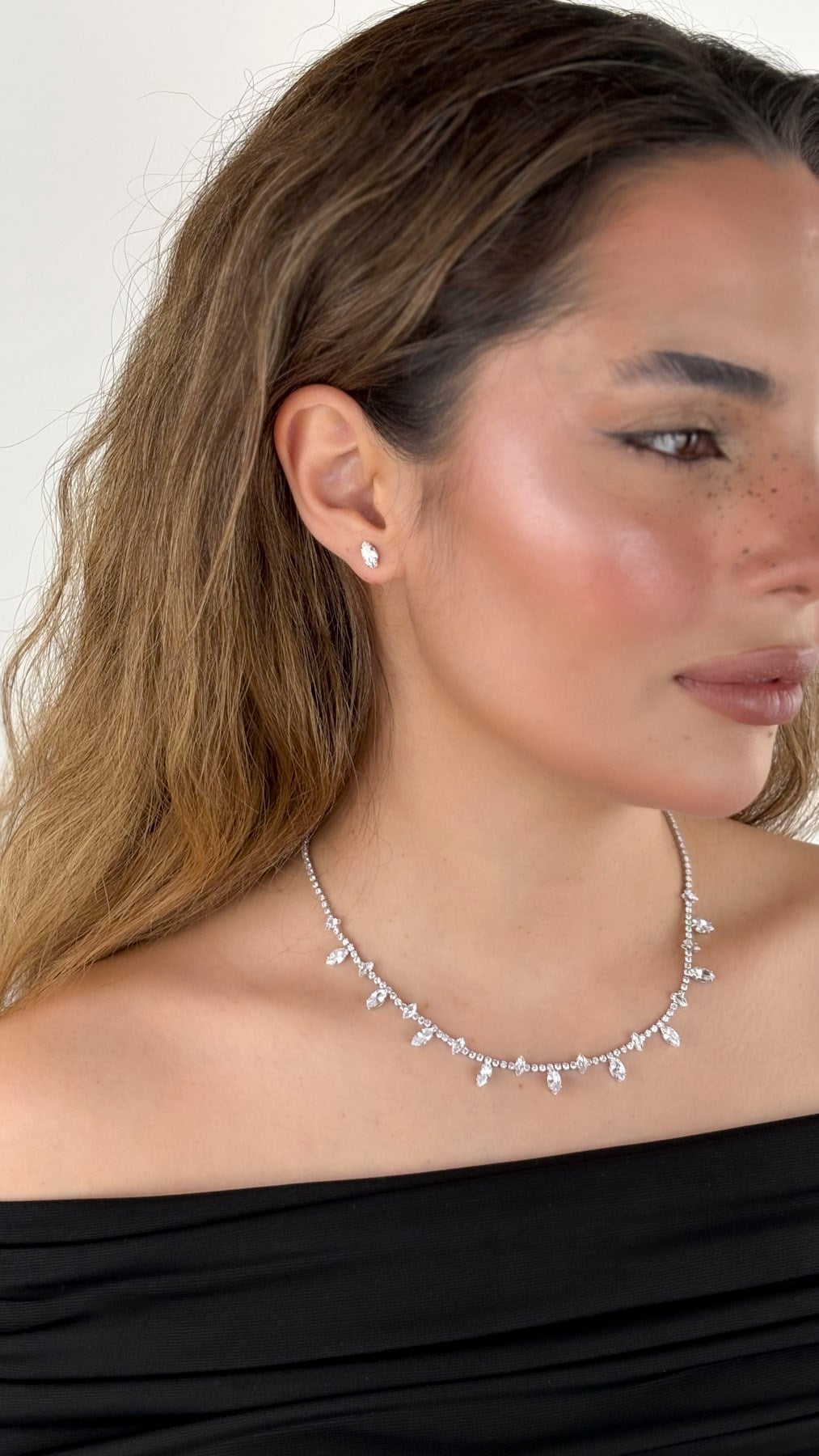 Oval Taş Sıralı Su Yolu Kolye Küpe Seti