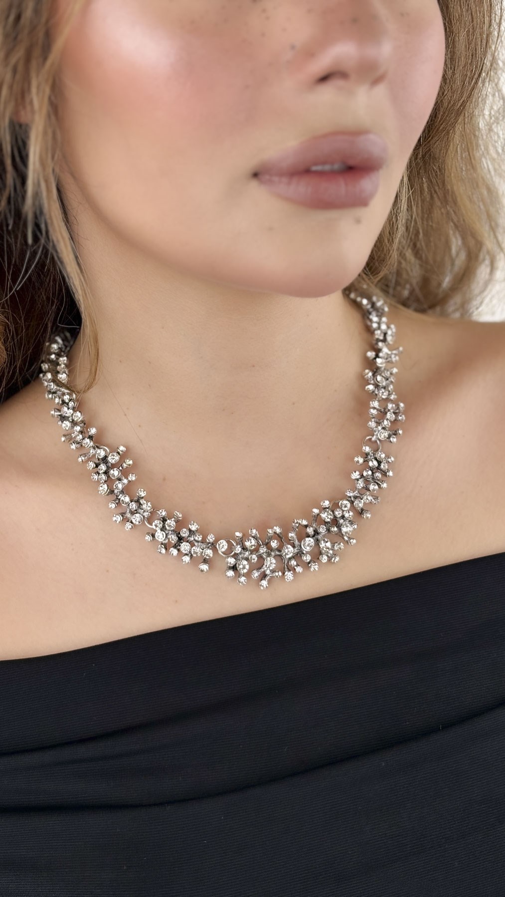 Taşlı Sarmal Kolye