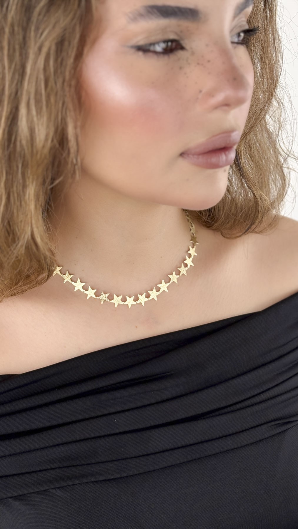 Yıldız Plaka Sıralı Kolye