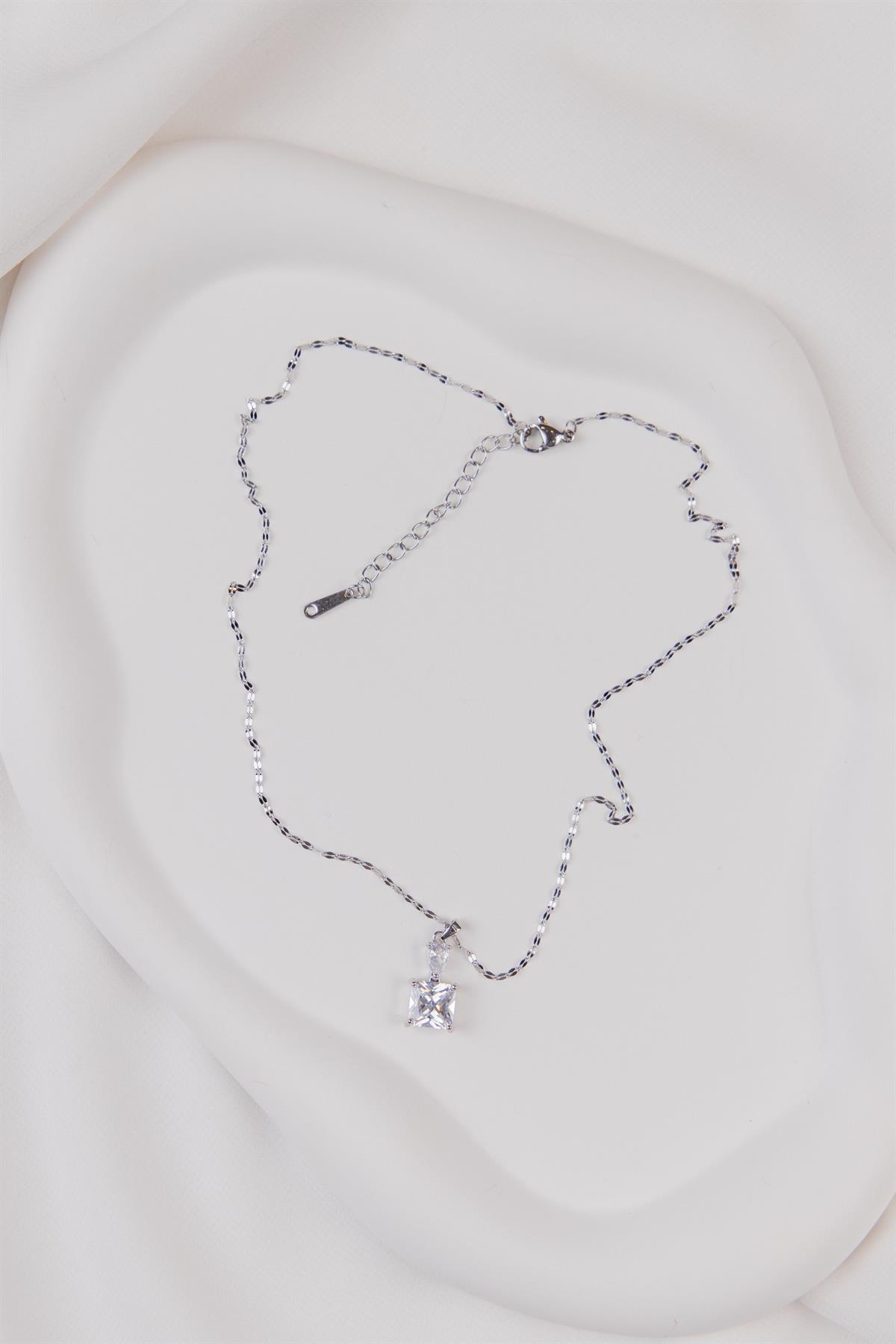 Baget Taşlı Gümüş Çelik Kolye